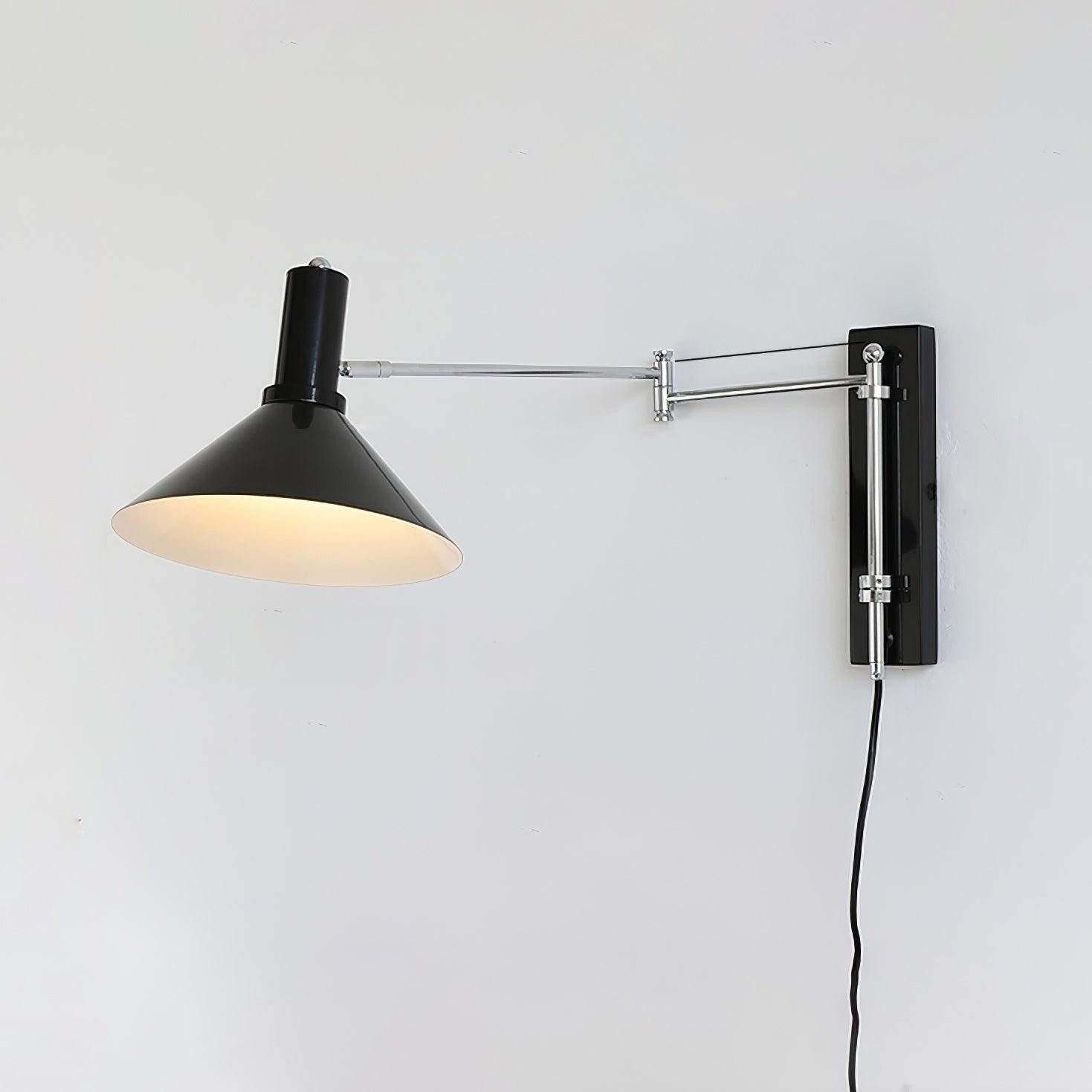 Klassieke moderne verstelbare leeslamp met zwenkarm HL630