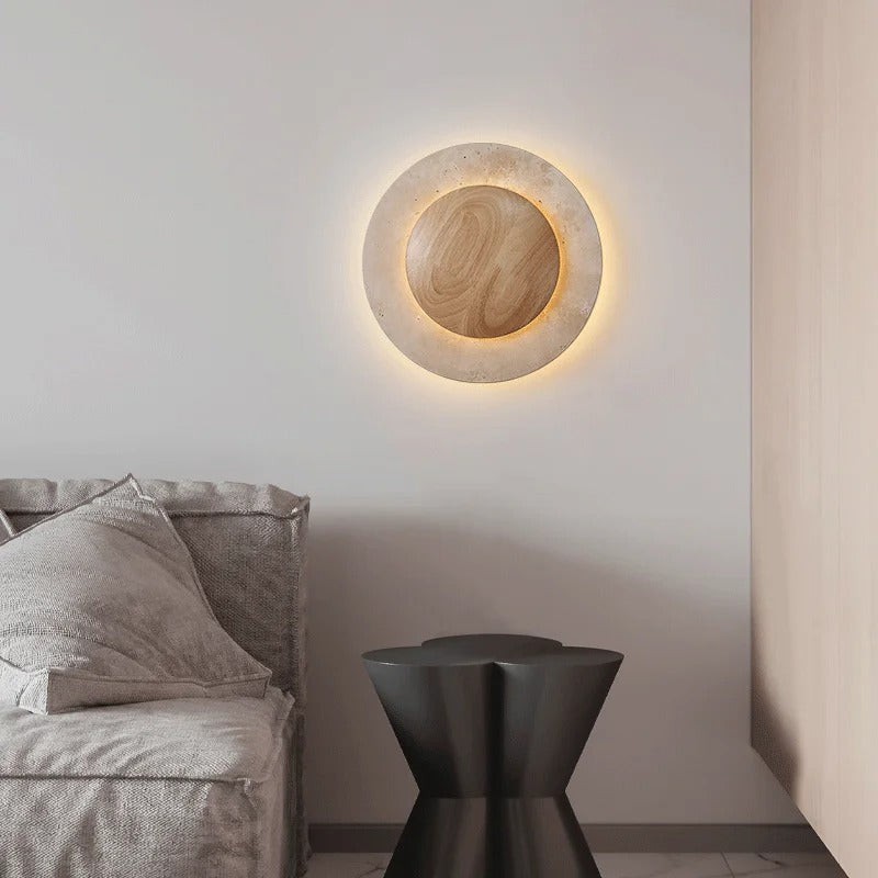Ronde wandlamp van travertijnhout HL3433