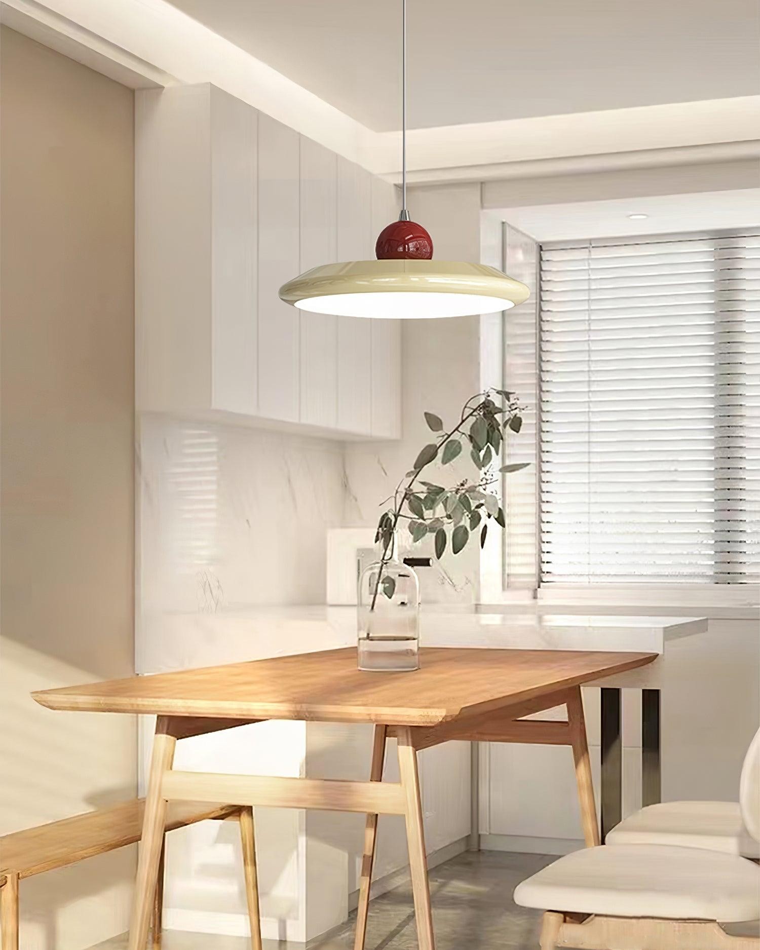 Hoogwaardige vliegende schotel hanglamp met zwenkarm HL379