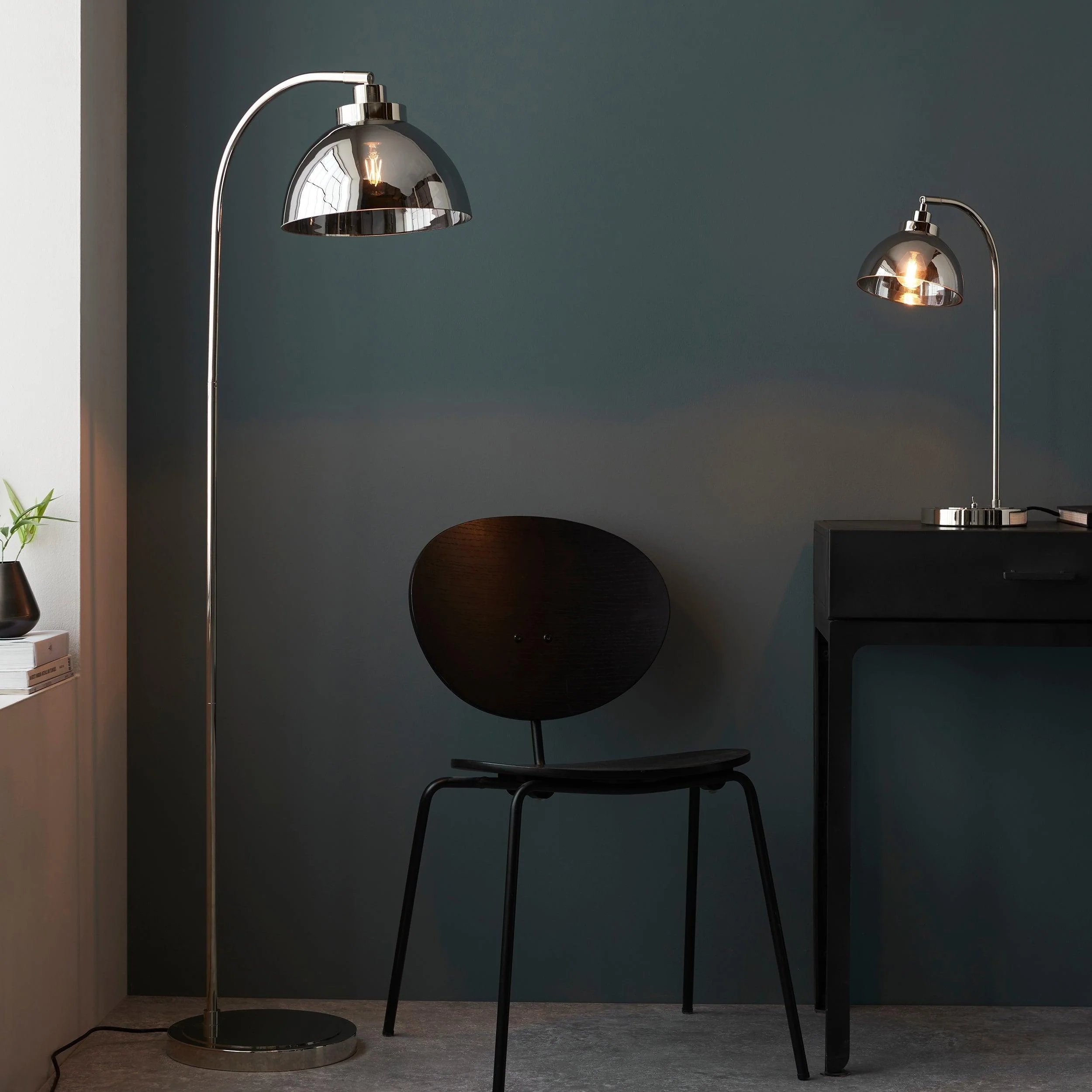Staande lamp in Shimmera-stijl - Strakke, eigentijdse verlichting voor woon- en boetiekruimtes HL2069
