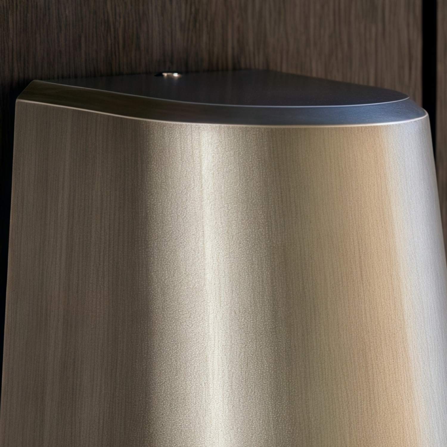 Rivathis Minimalistische Metalen Wandlantaarn van tin - Stijlvolle Verandalamp, Ideaal voor Entree of Tuin HL2088