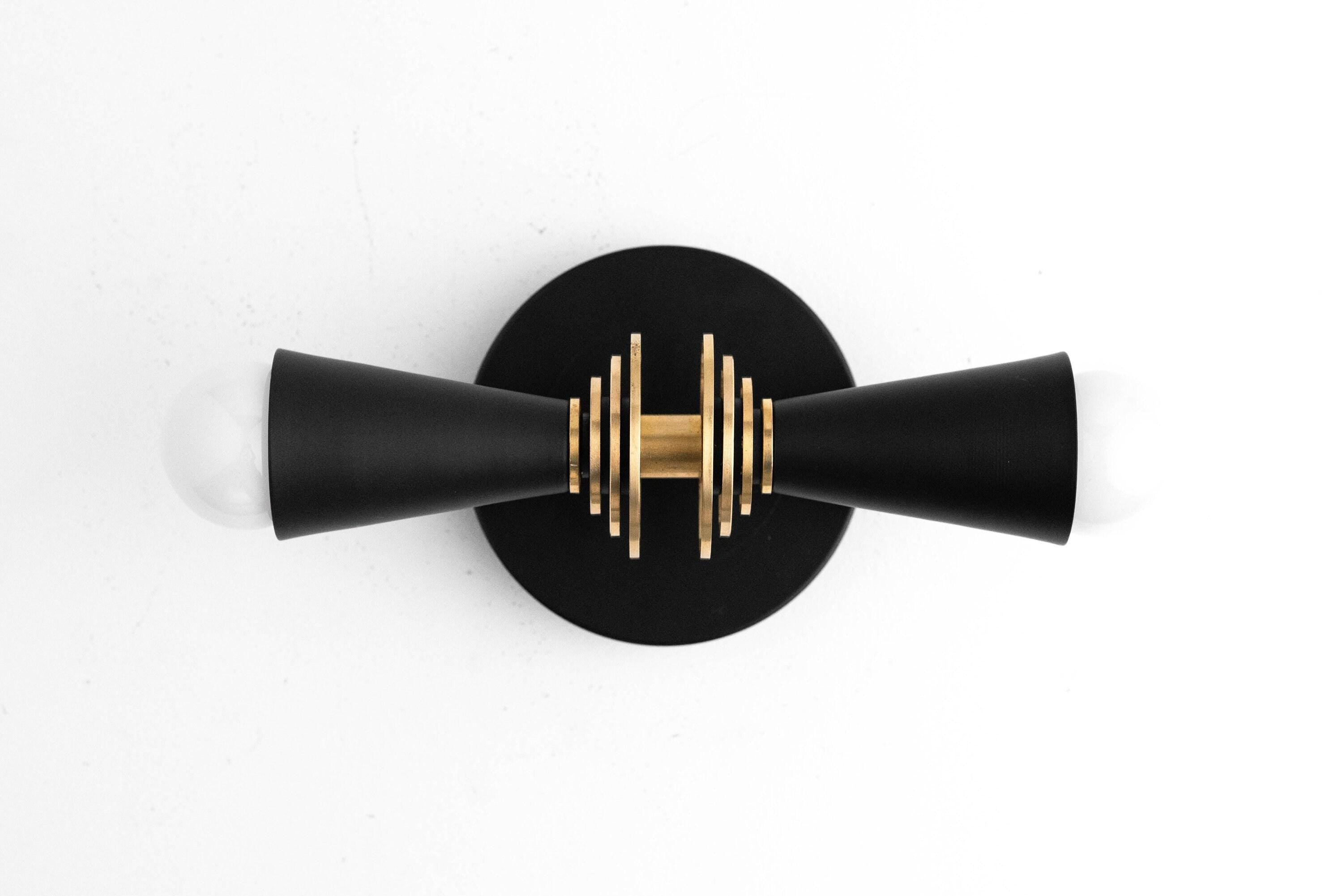 Pyralis Cone Art Deco Wandlamp - Multi-directionele wandlamp voor wastafel of muur HL1707
