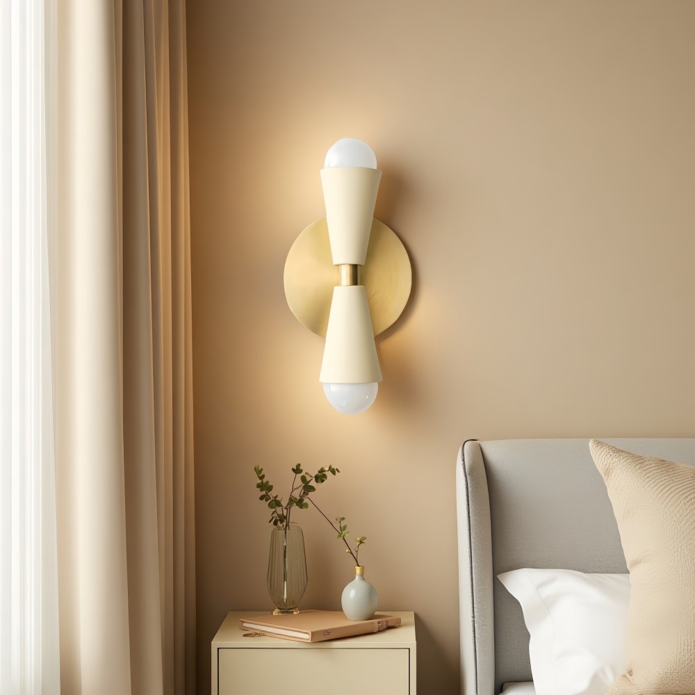 Rustieke messing wandlamp - kegelvormige striklamp voor boerderij HL1093