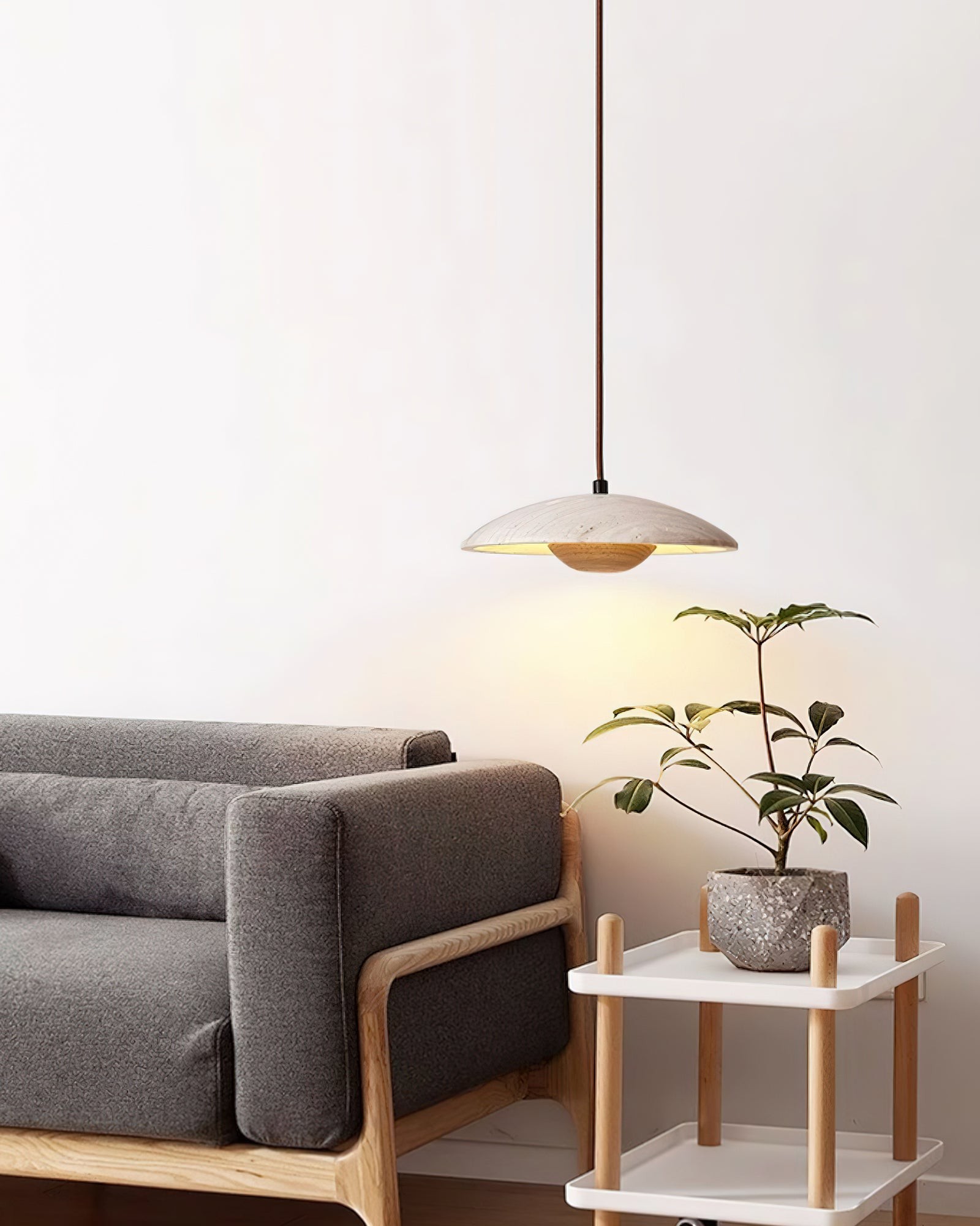 Crèmekleurige houten hanglamp HL737