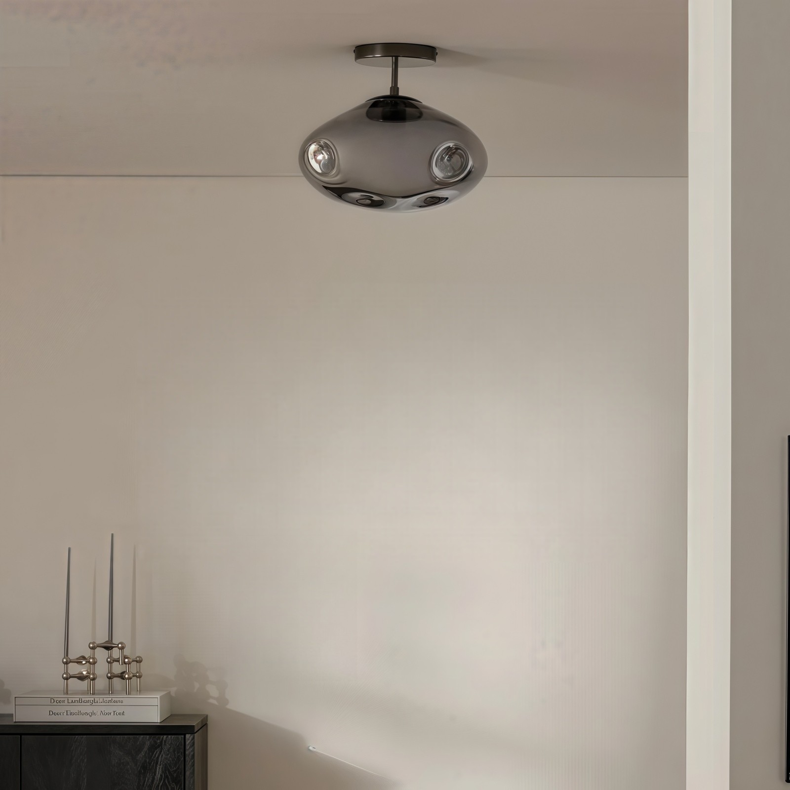 Moderne plafondlamp van chroomspiegelglas - minimalistische stijl voor woonkamer HL1054