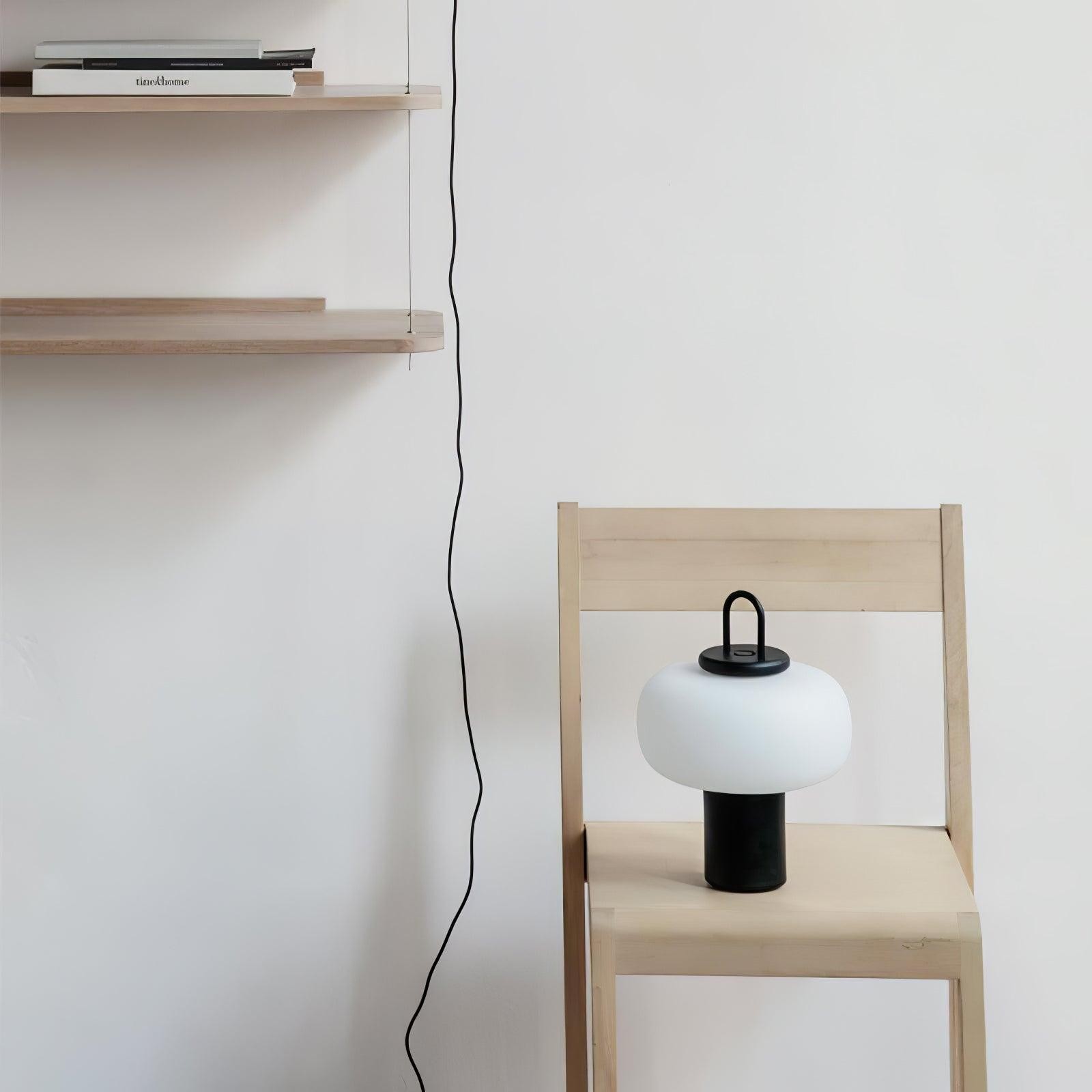 Nordic Creative draagbare nachtkastjelamp HL662