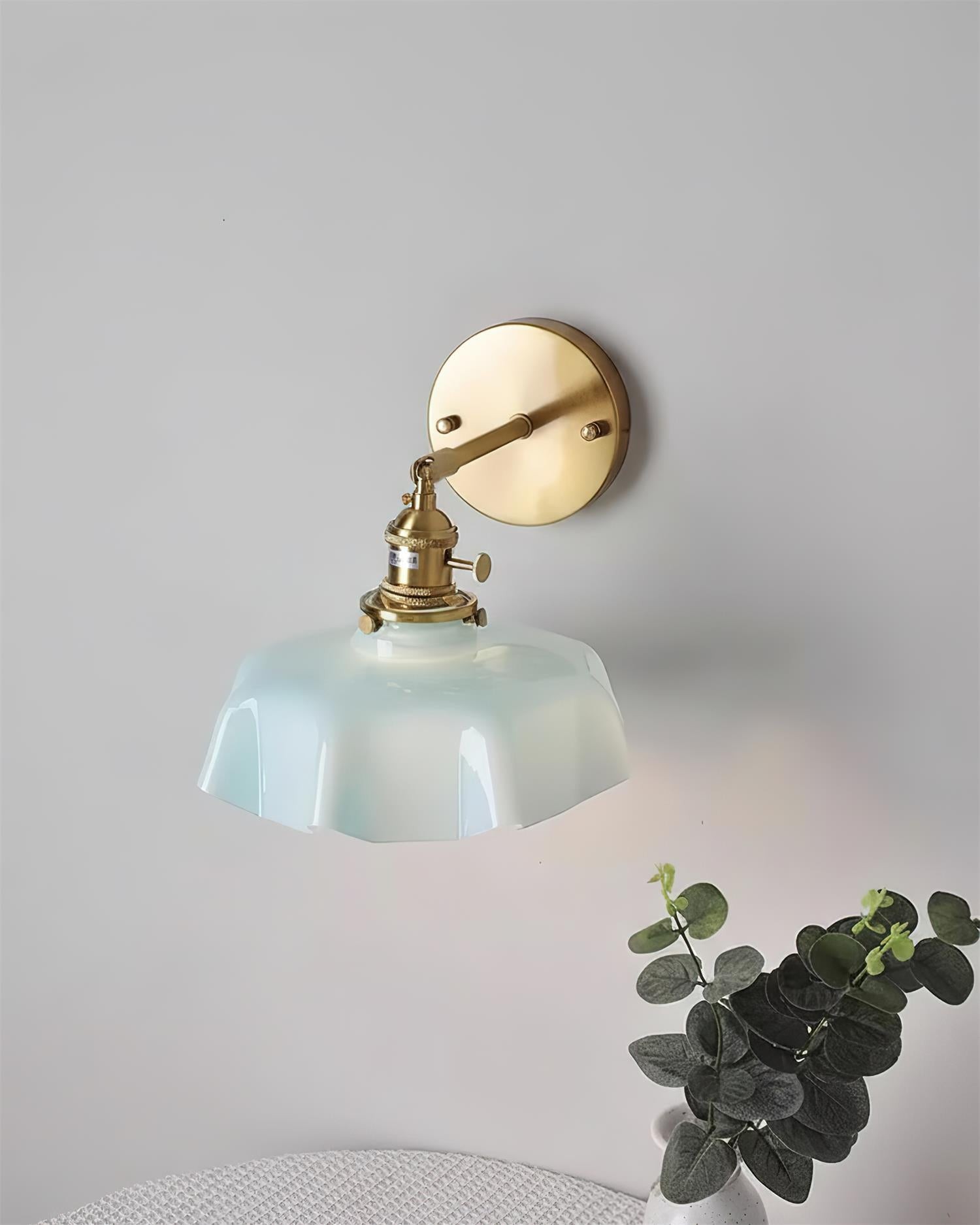Wandlamp met rok en golvend patroon HL2799