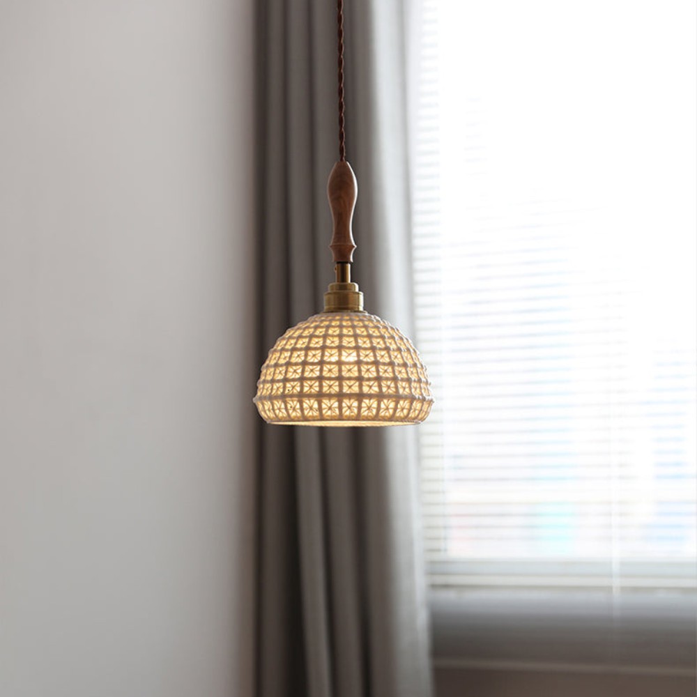 De keramische hanglamp met vlechtwerk HL3420
