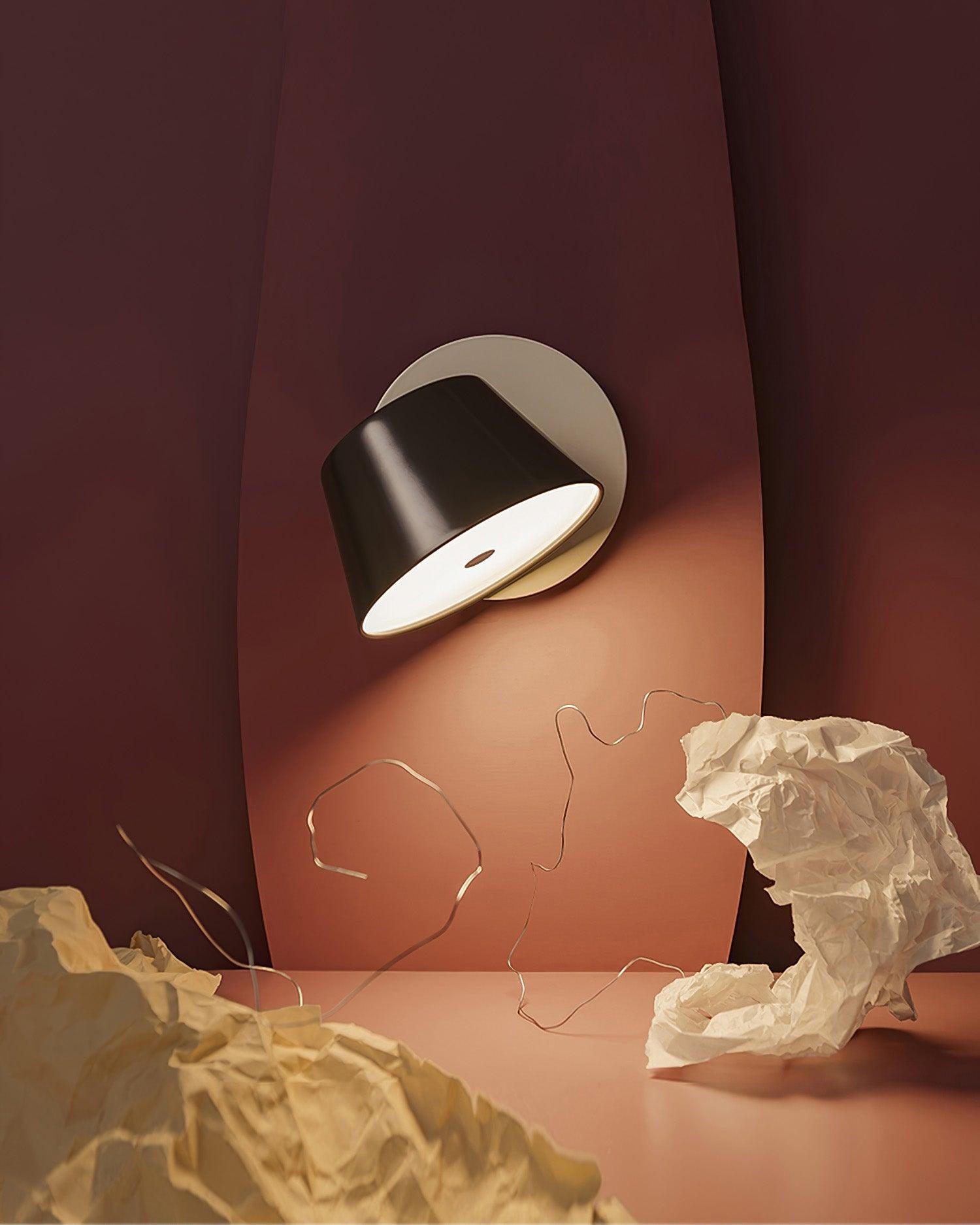 Eenvoudige leeslamp voor aan het bed in de slaapkamer HL478