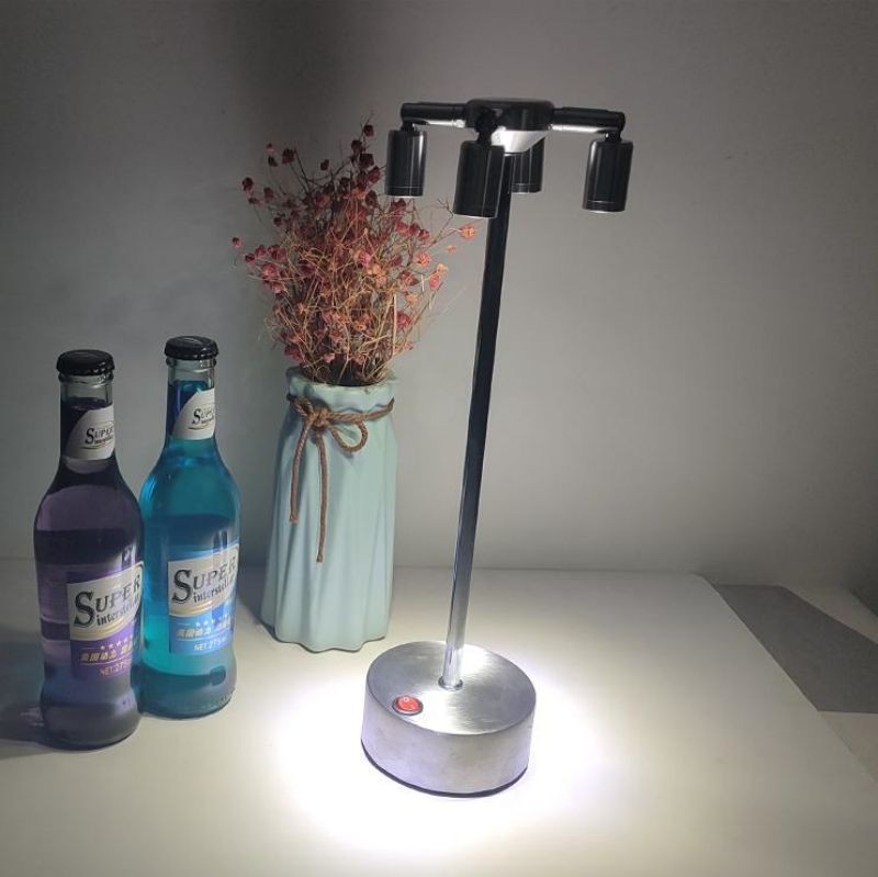 Minimalistische Industriële Metalen Tafellamp HL20
