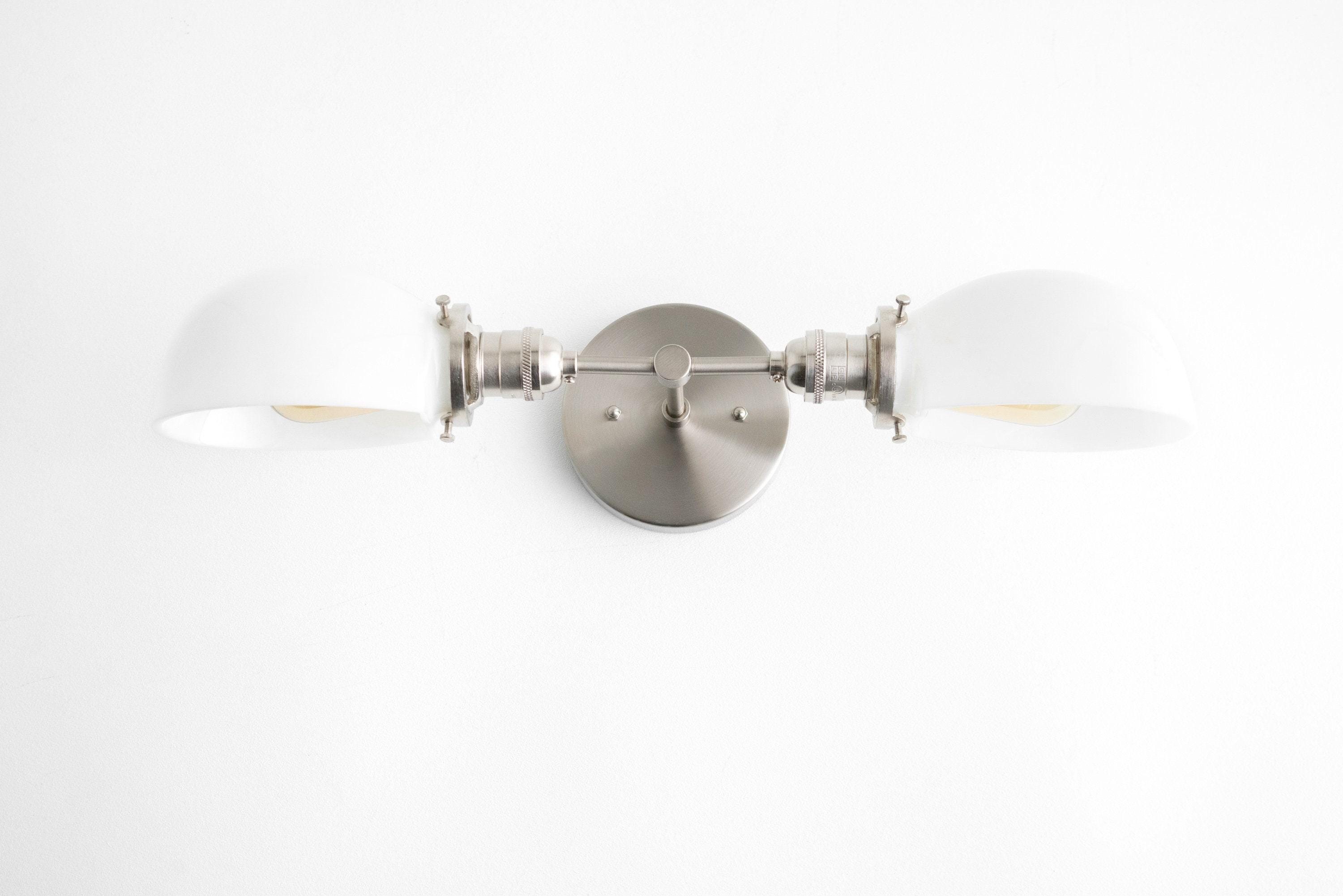 Ornato Luxe Mid-Century Vanity Light - Badkamerarmatuur van messing met opaalglas HL1688