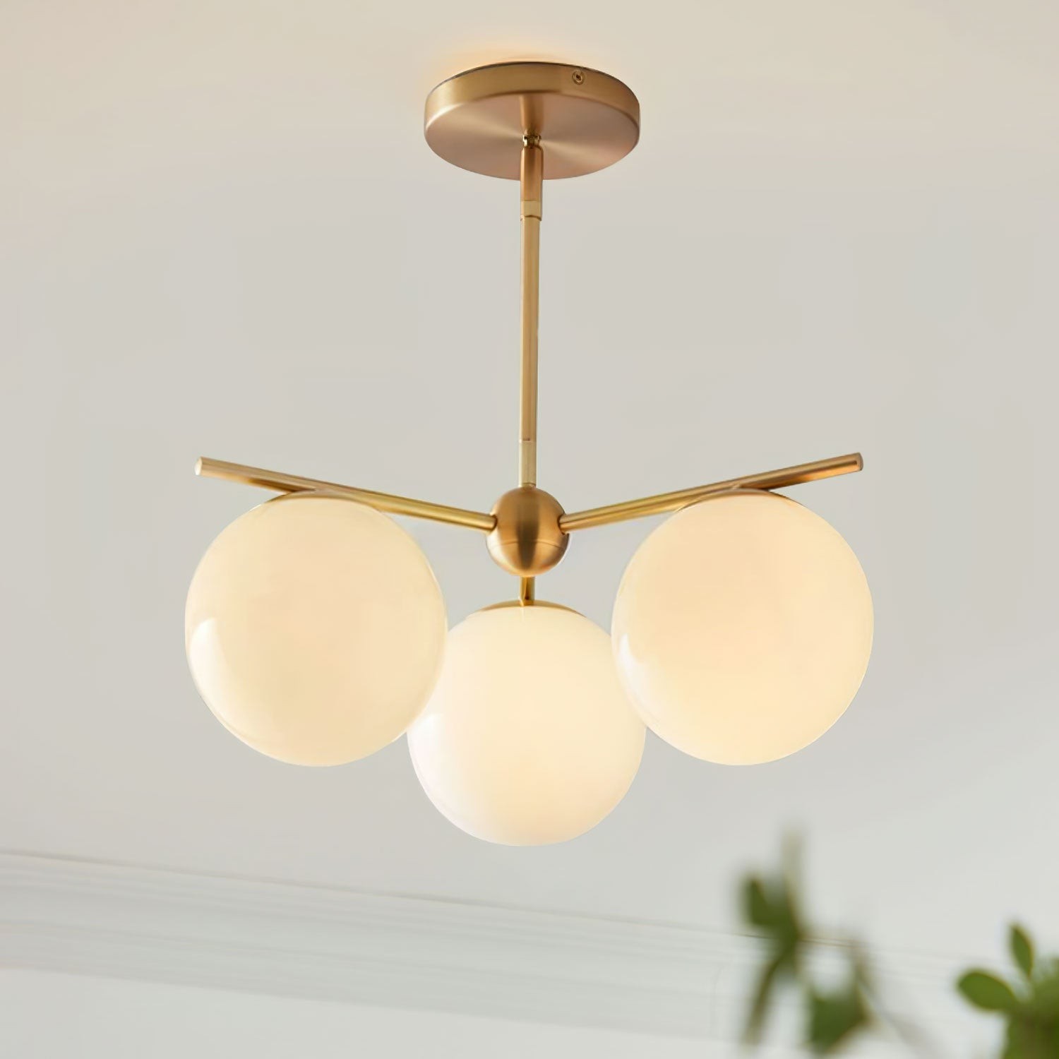 Luxe kroonluchter met bolvormige steel en messing HL1230
