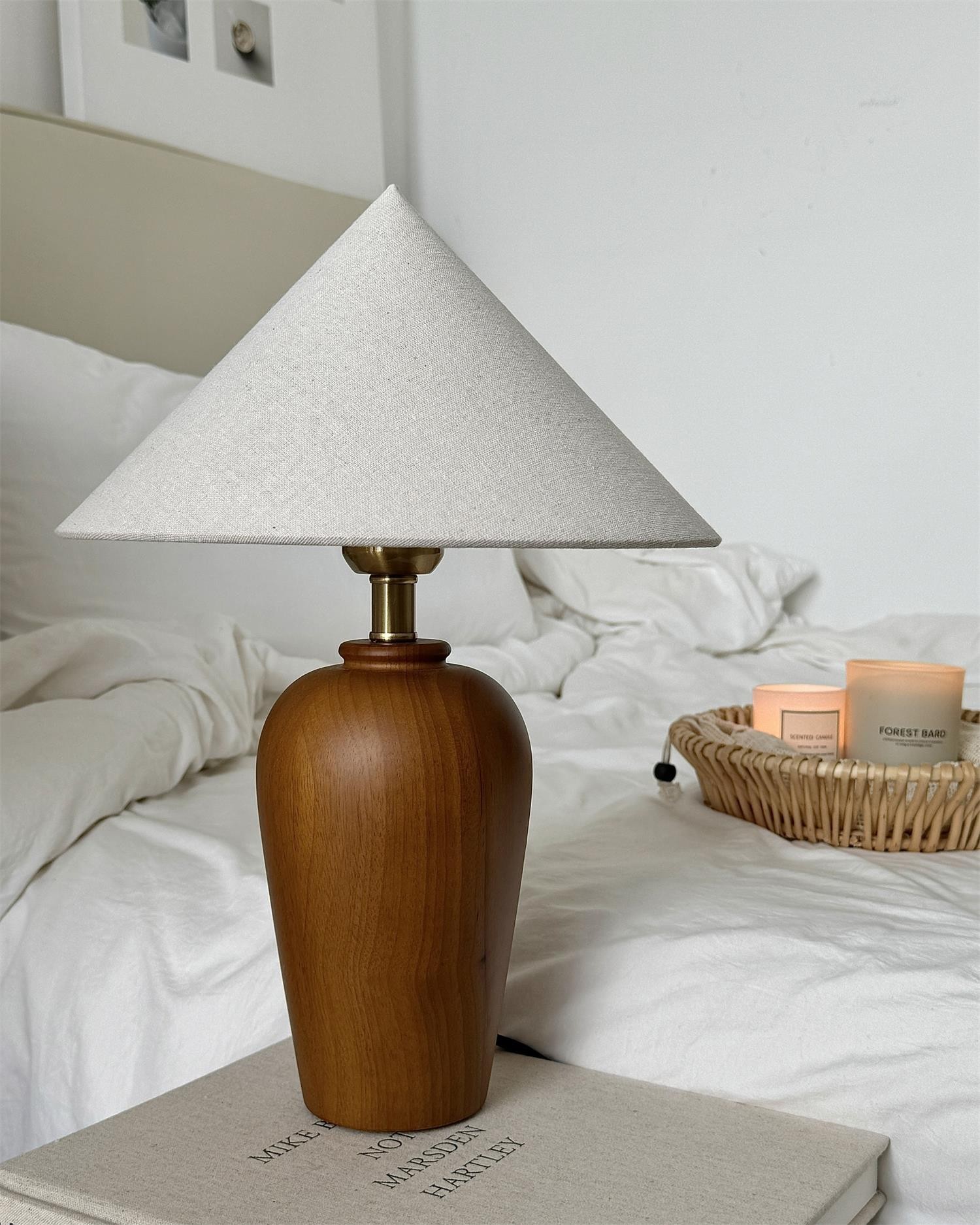 Brayden houten tafellamp HL2582