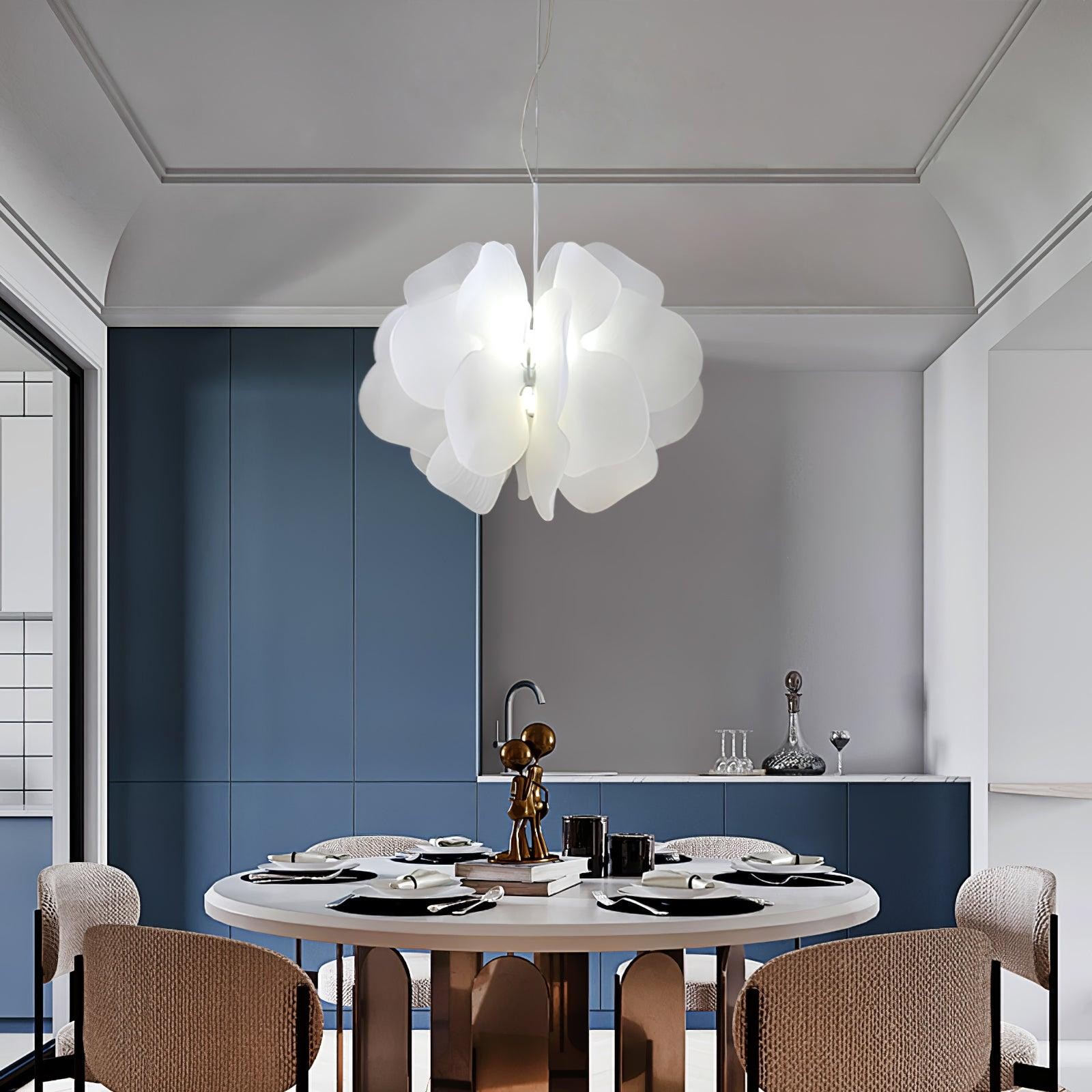 Moderne hanglamp met plastic bloemendesign HL673