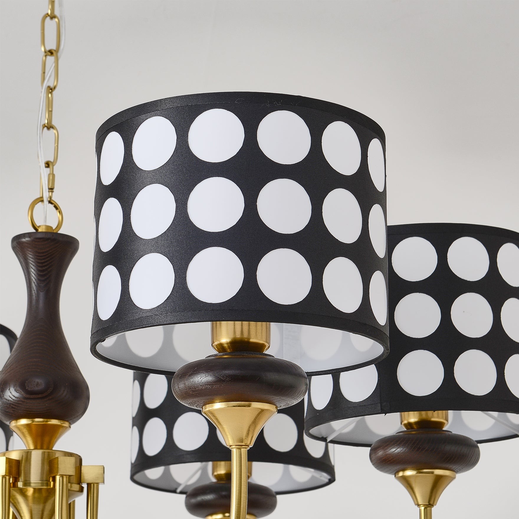 Moderne luxe zwarte kroonluchter met meerdere koppen en stippen HL1121