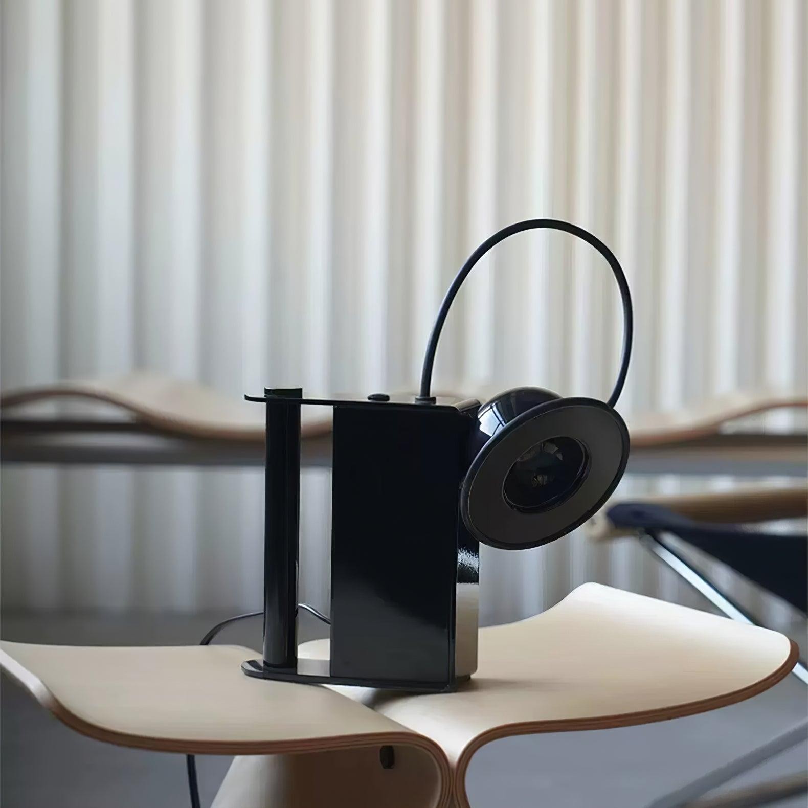 Magnetisch verstelbare cameratafellamp HL946