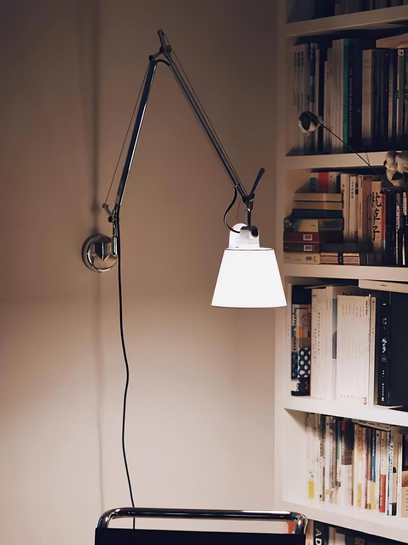 Moderne metalen wandlamp met emmerdesign en wip HL1109