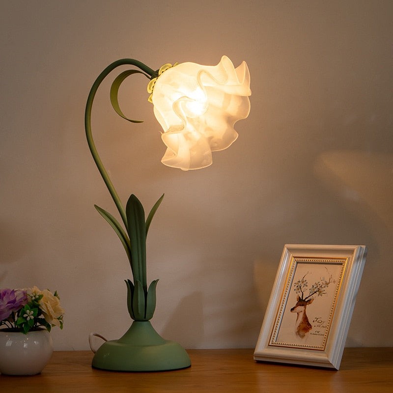 Nordic Lily Flower Tafellamp HL83