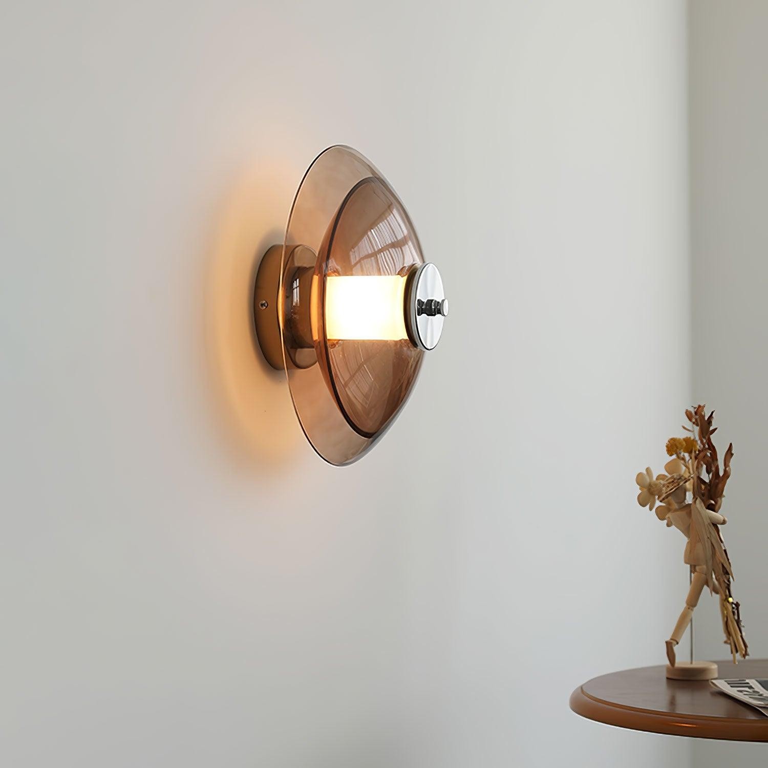 Vliegende Schotel Plug-in Wandlamp HL425