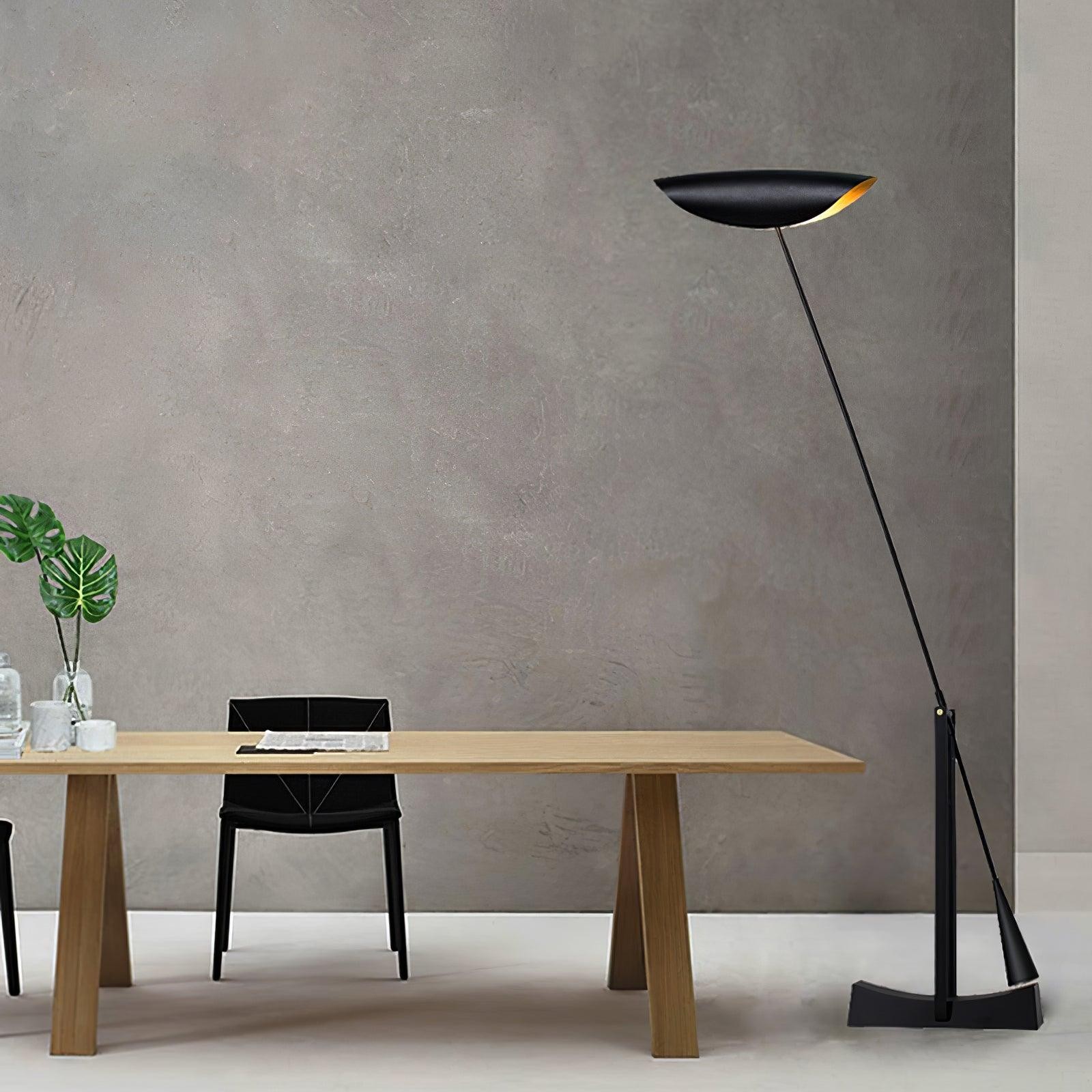 Nordic Creative Inclined Metalen Vloerlamp HL823
