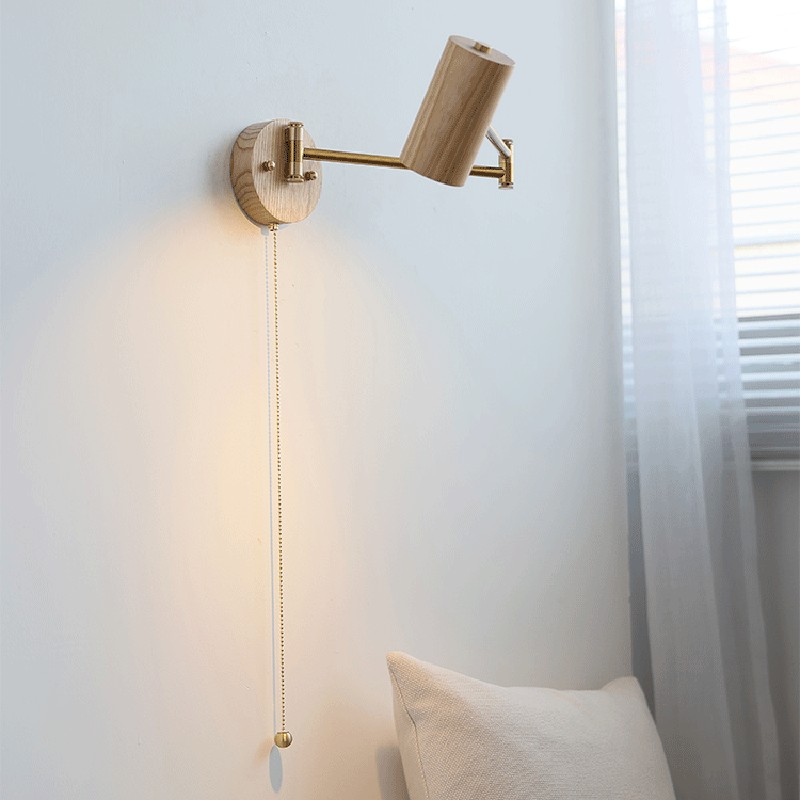 Verstelbare wandlamp met cilindervormige zwenkarm van hout en ijzer HL1085