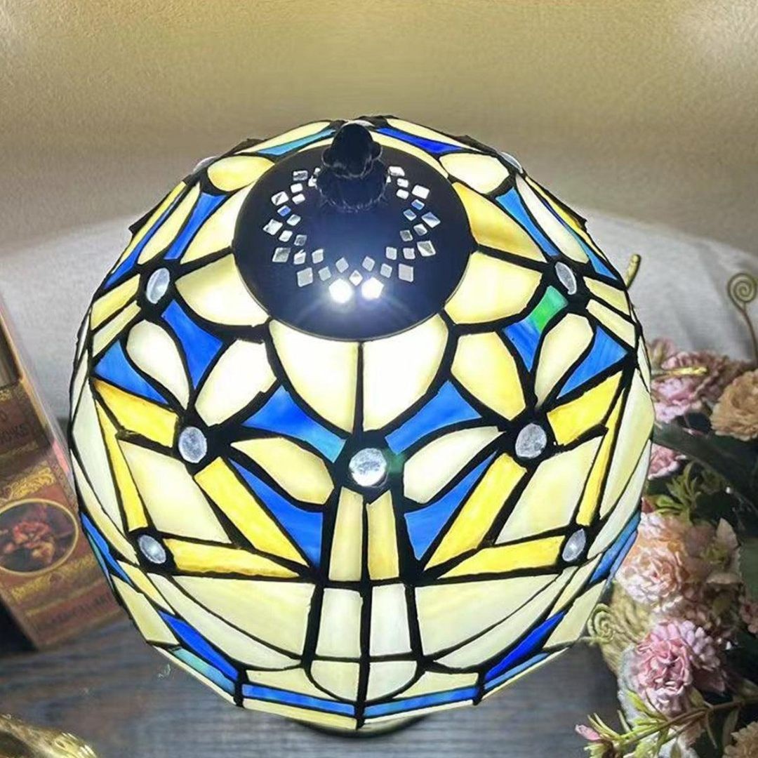 Virelle Traditionele Tiffany Tafellamp – Kleurrijke Bureaulamp met Glas-in-lood Koepel voor Slaapkamer HL2337