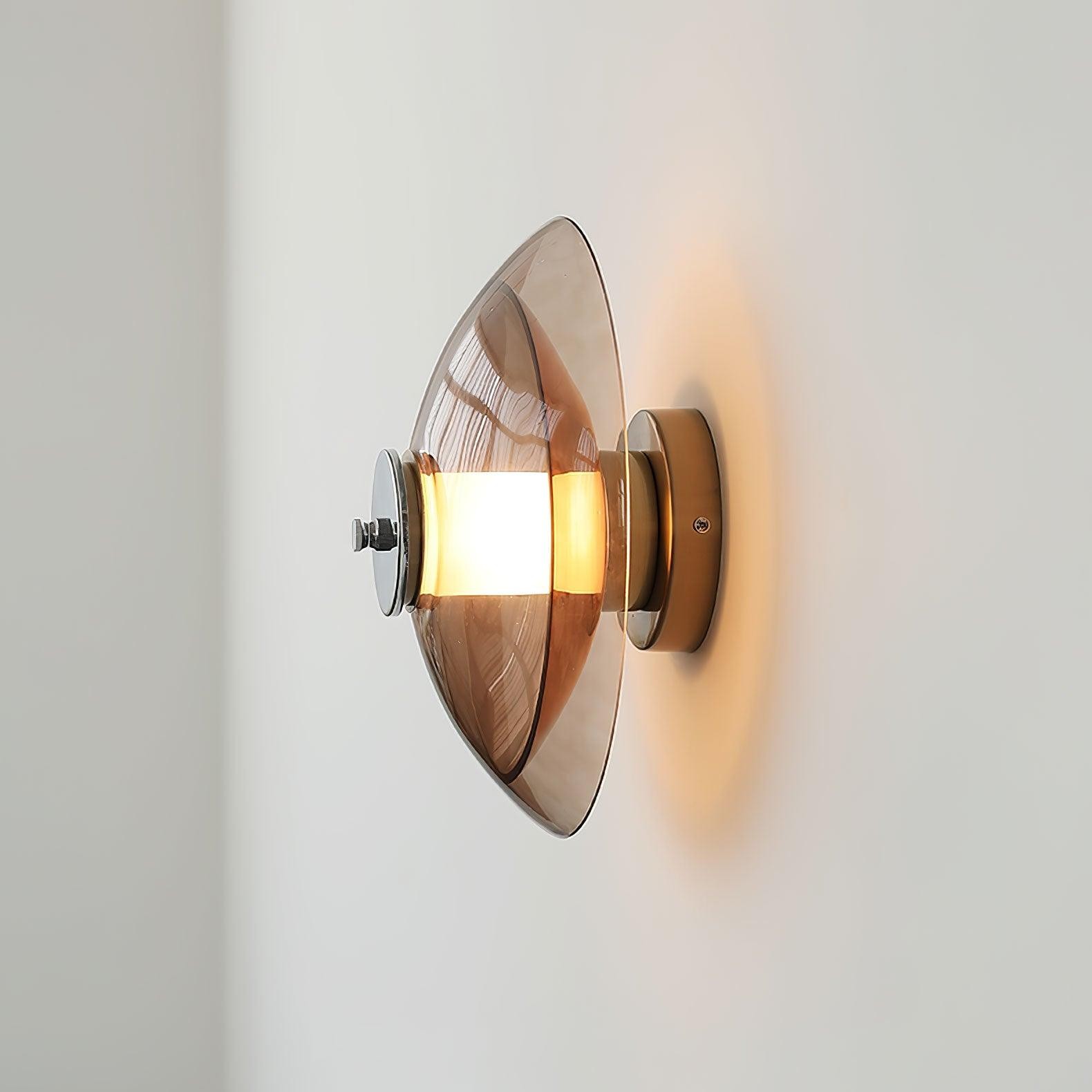 Vliegende Schotel Plug-in Wandlamp HL425