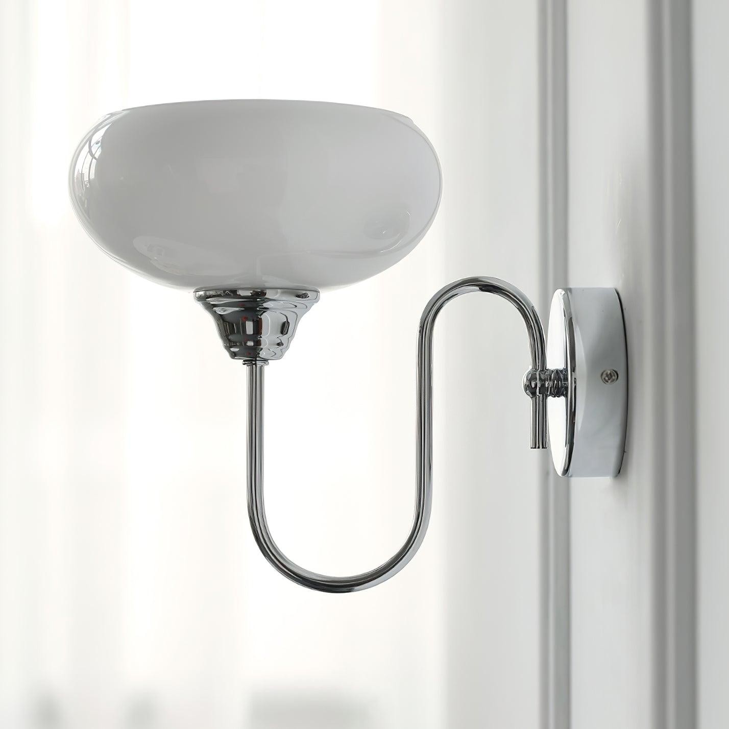 Bauhaus Wind Cream Glazen Kap Metalen Gebogen Paal Wandlamp HL958
