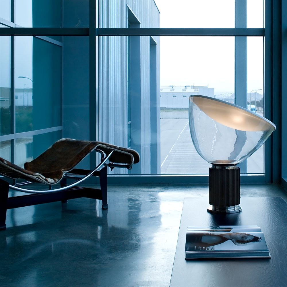 Bowlum Omgekeerde Glas Tafellamp