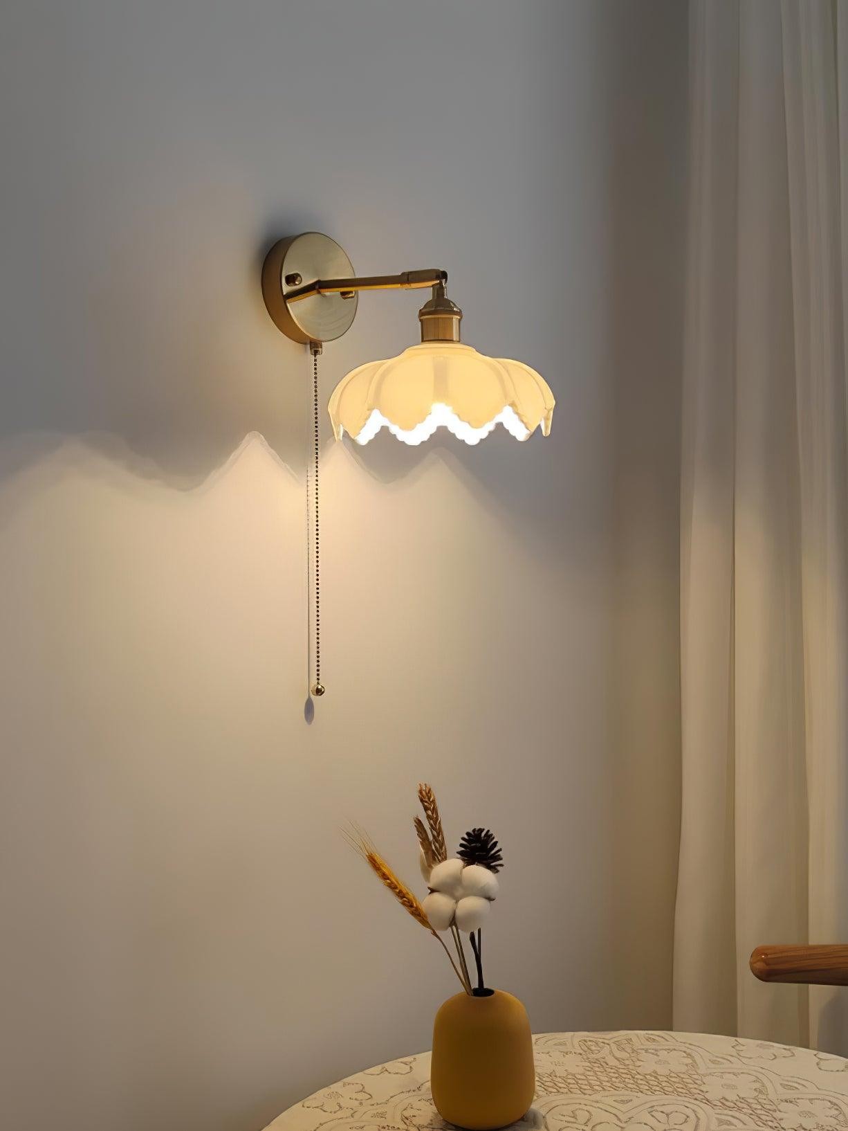 Lotus Draaibare Wandlamp HL611