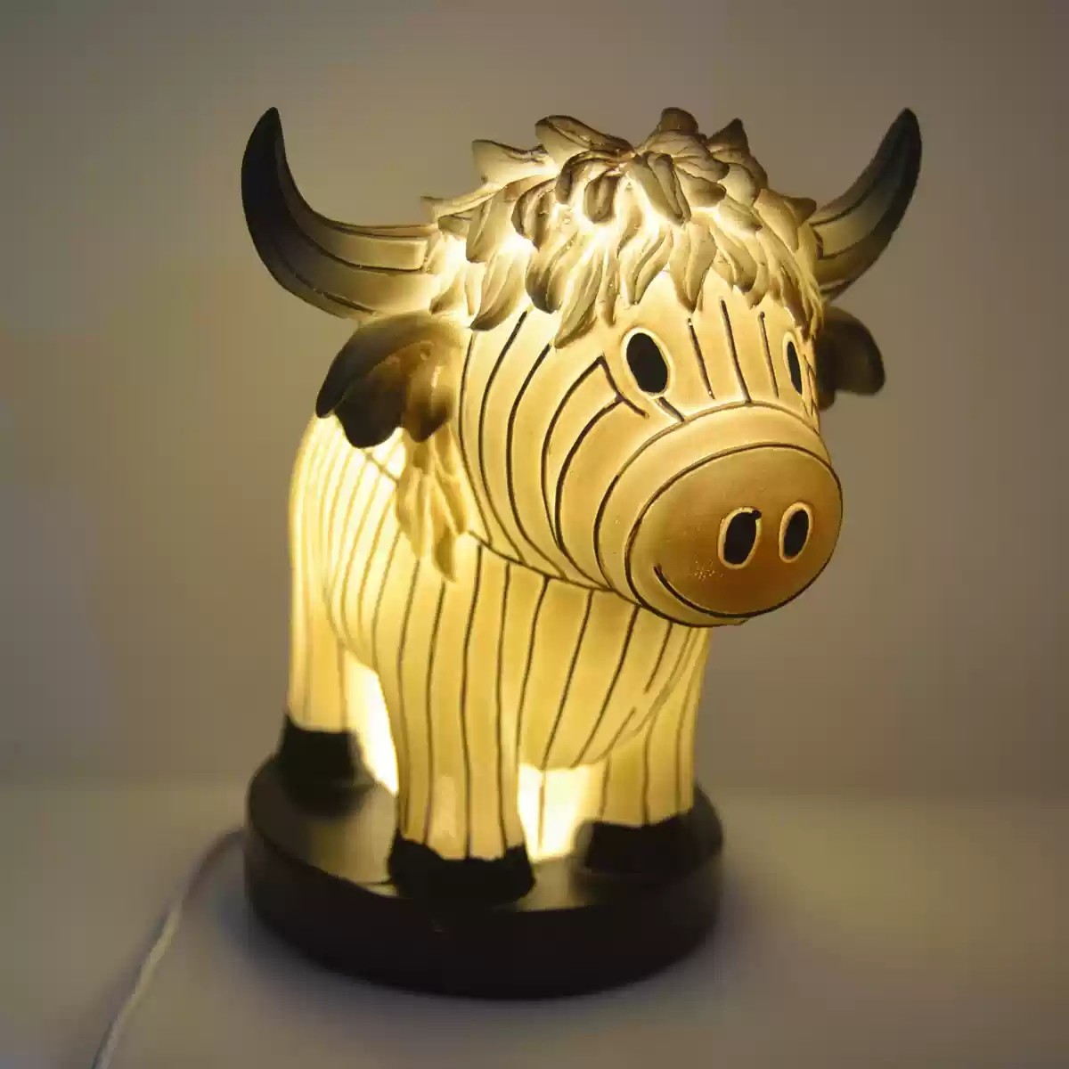 Magisch dierenbeeld Hars Tafellamp HL590