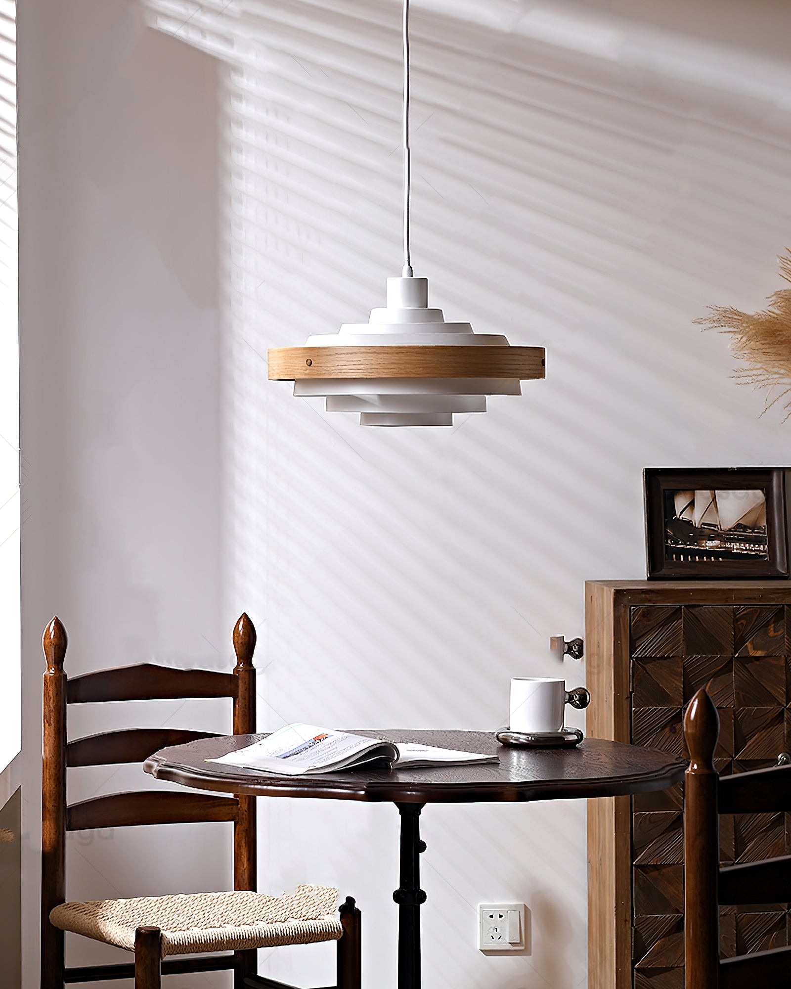 Vintage houten hanglamp met zwenkarm HL1086