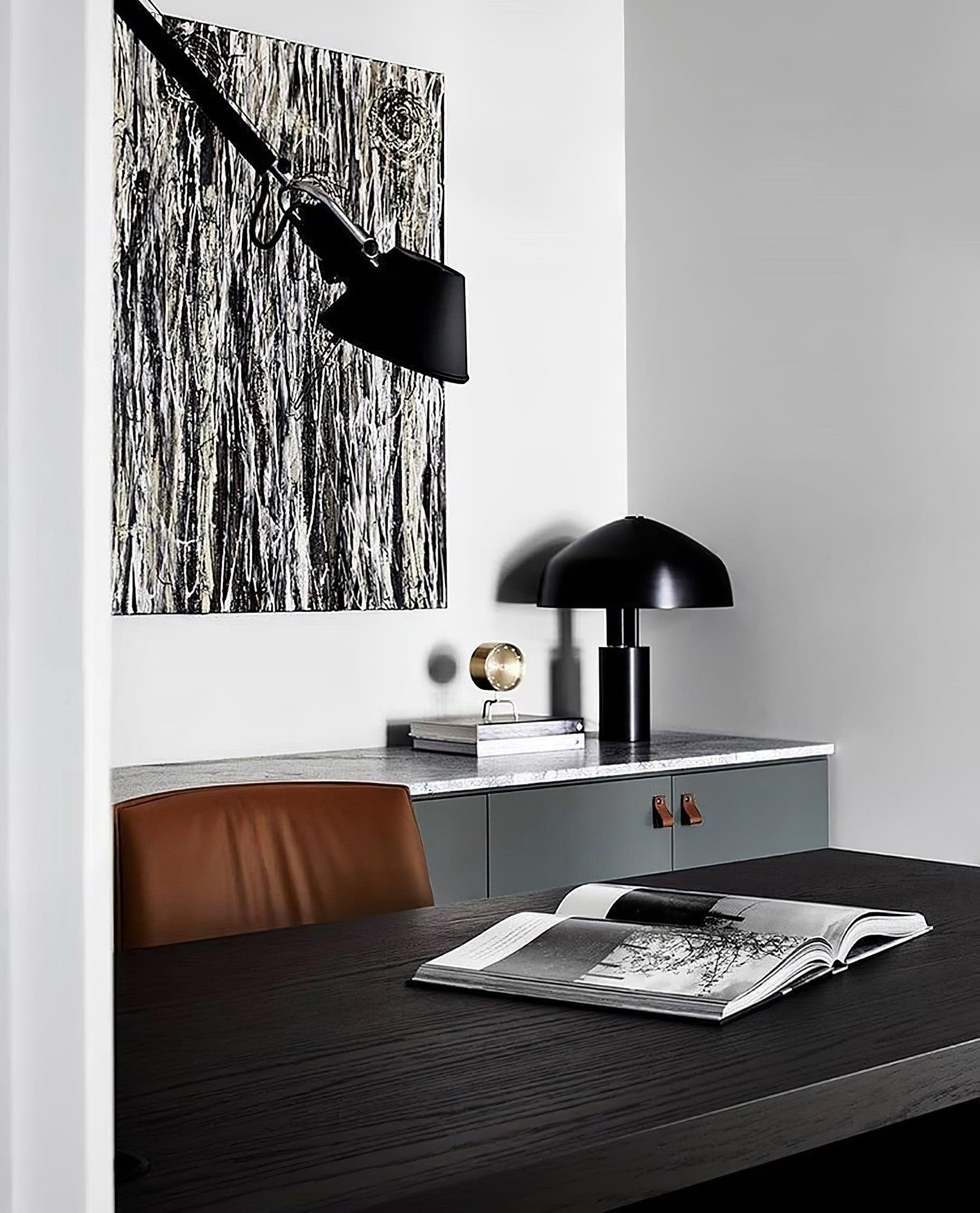 Modern minimalistisch design tafellamp met kromme kop HL652