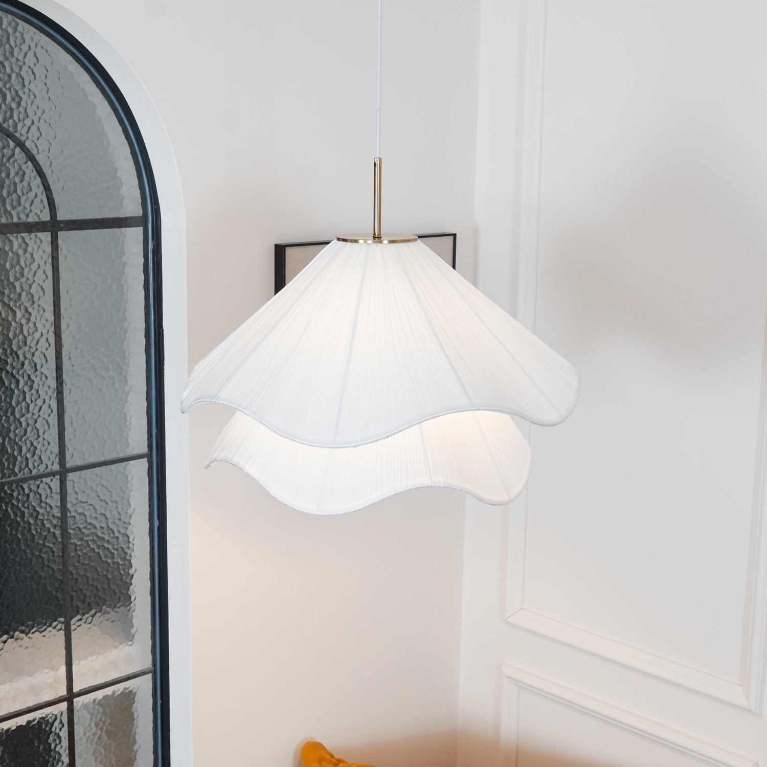 Witte gelaagde plooien hanglamp HL563