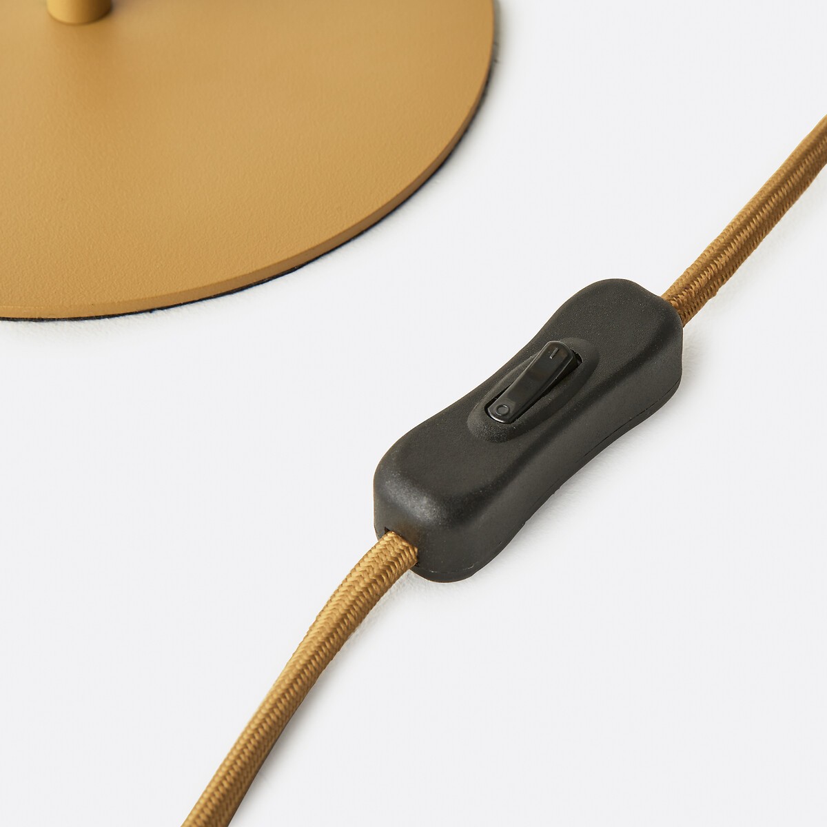 Clinco Tafellamp met Ronde Kap - Moderne Metalen Sfeerlamp voor Bureau en Nachtkastje HL1776