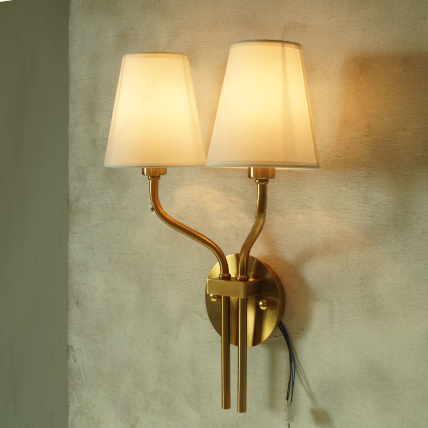 Safavieh Ezra wandlamp HL3041