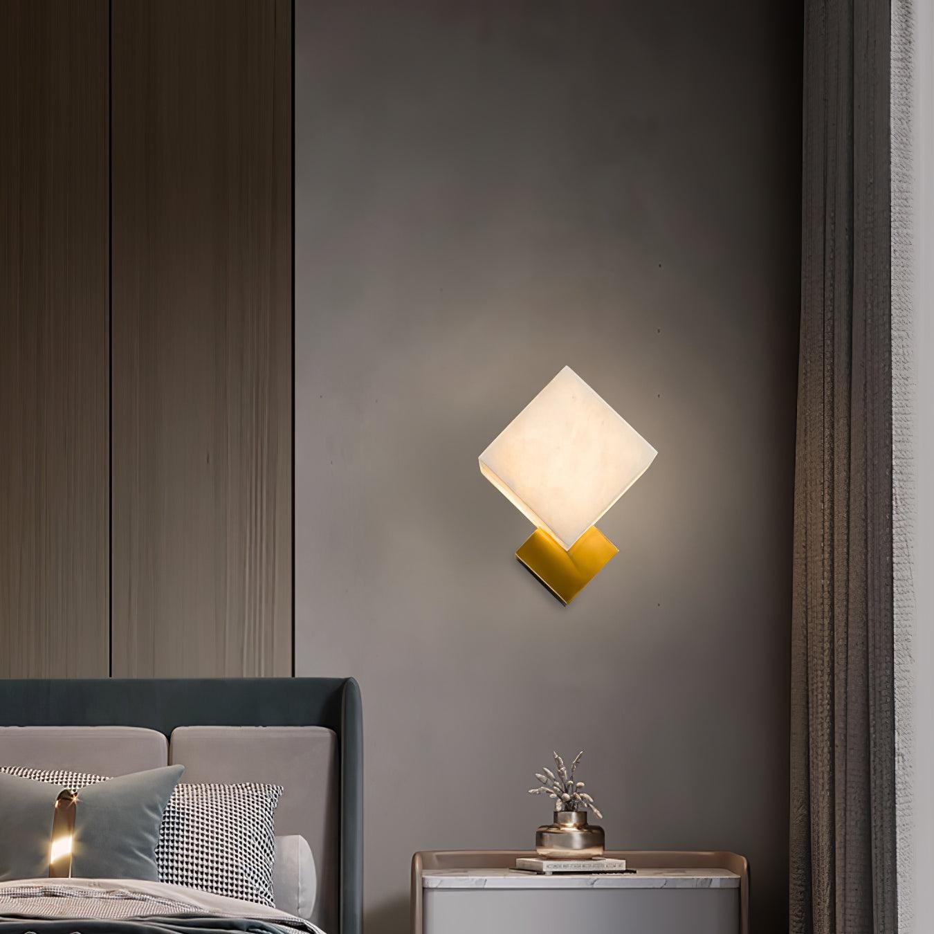 Blokvormige alabaster wandlamp HL2940