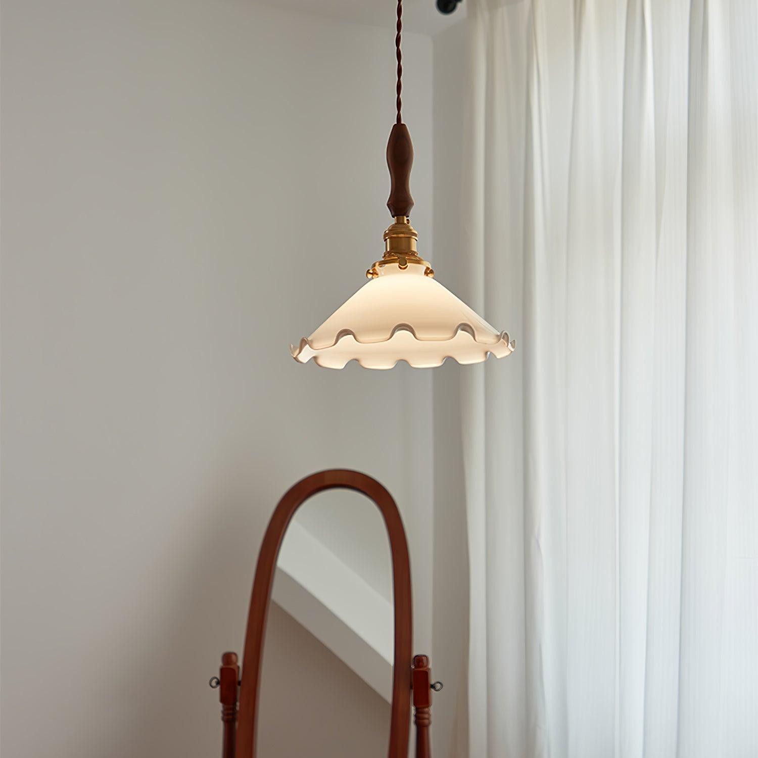 Vintage witte glazen hanglamp met rok HL428