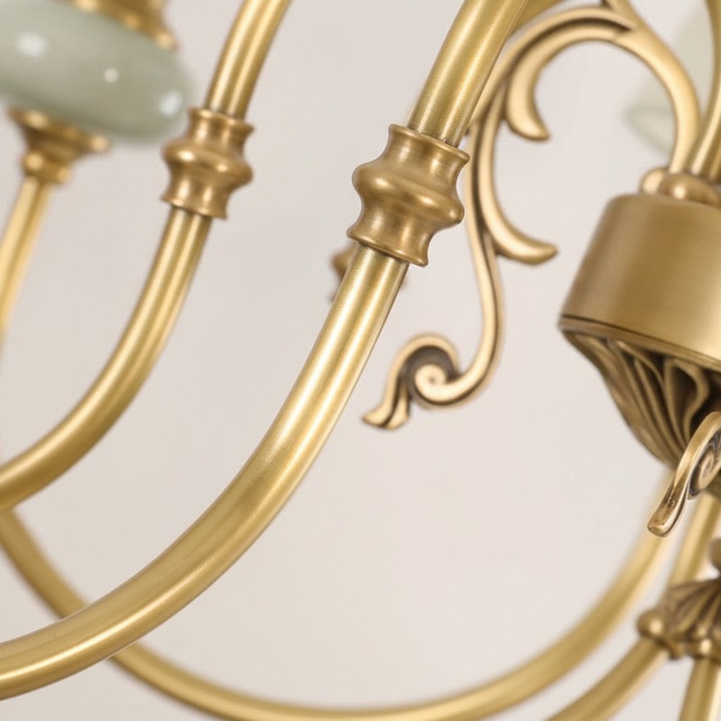 Altoris Serie Kroonluchter met Stoffen Lampenkappen - Messing Keramische Kroonluchter voor Woonkamer HL2479
