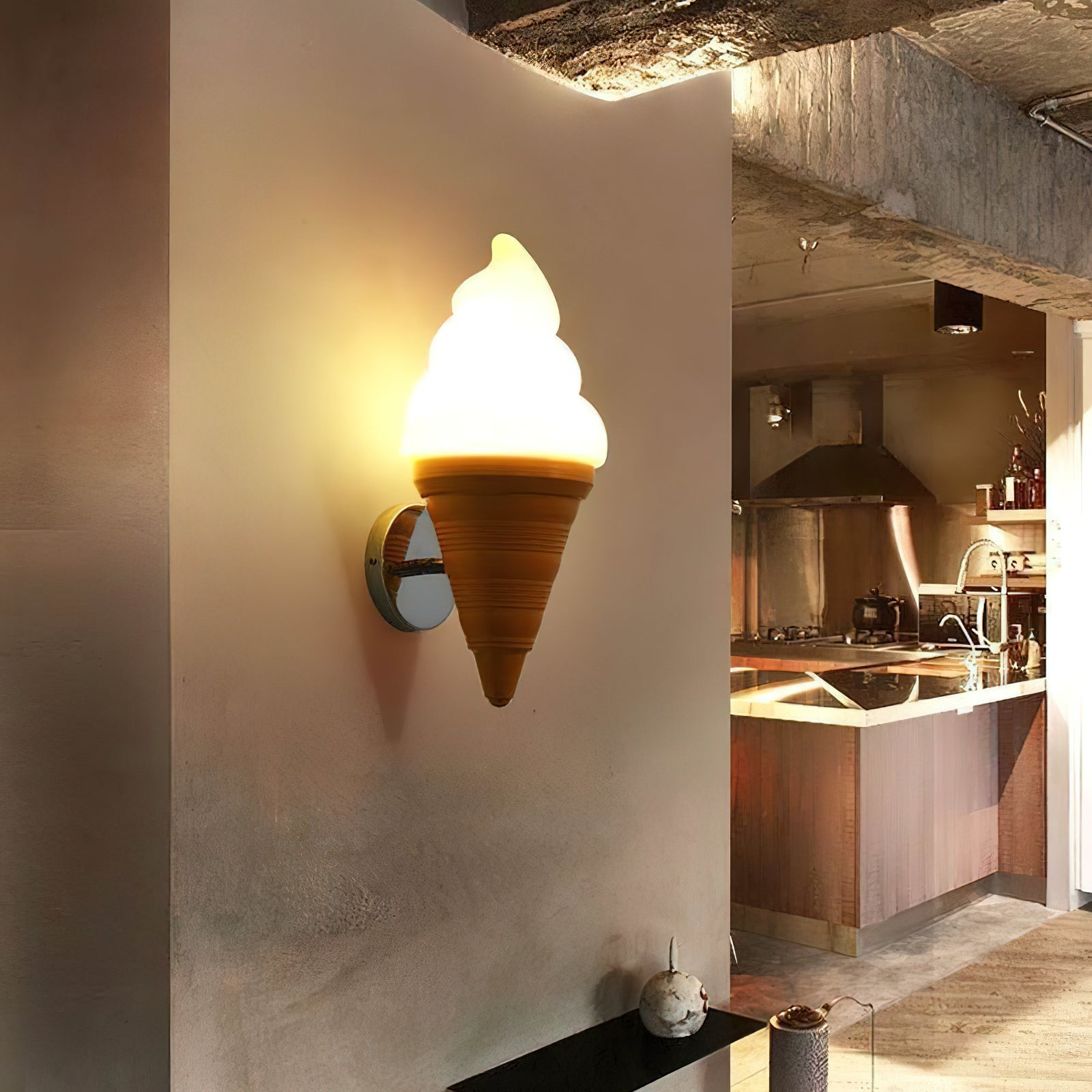 Eenvoudige ijsjeswandlamp HL1186