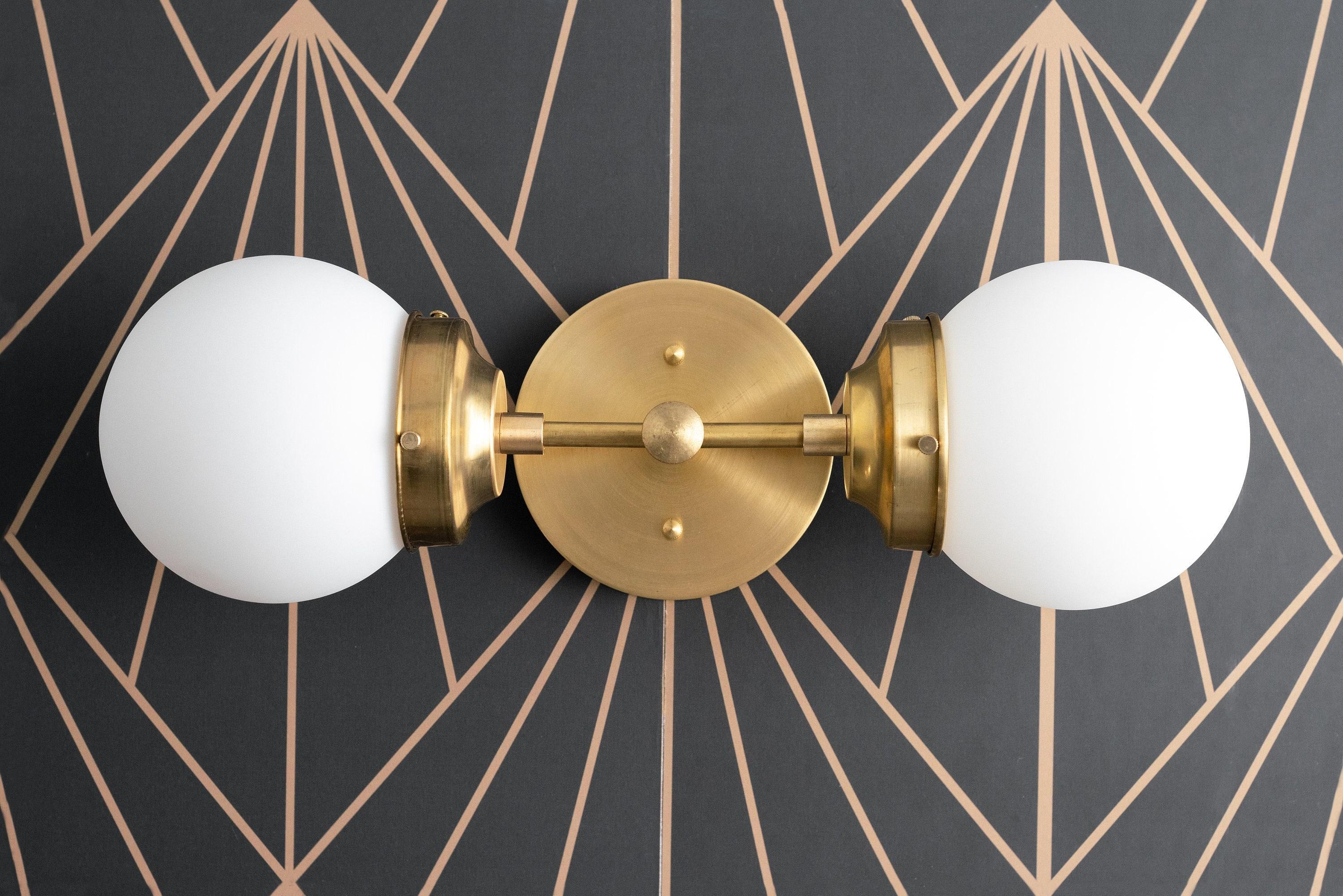 Lumio Globe moderne geometrische wandlamp - badkamermeubelverlichting met twee lampen HL1708
