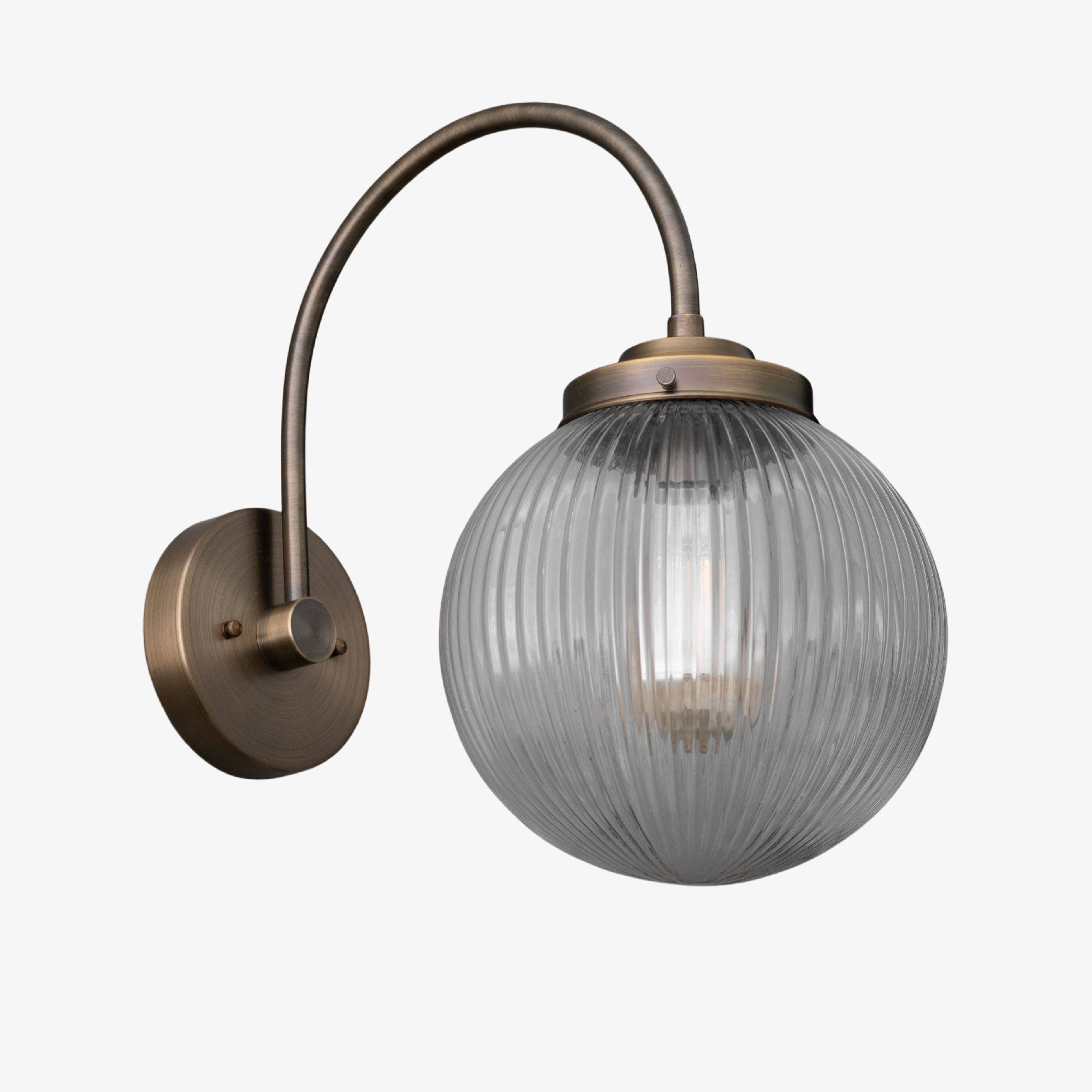 Glorica glazen wandlamp van verouderd messing - geribbelde glazen kap industriële stijl verlichting HL1772