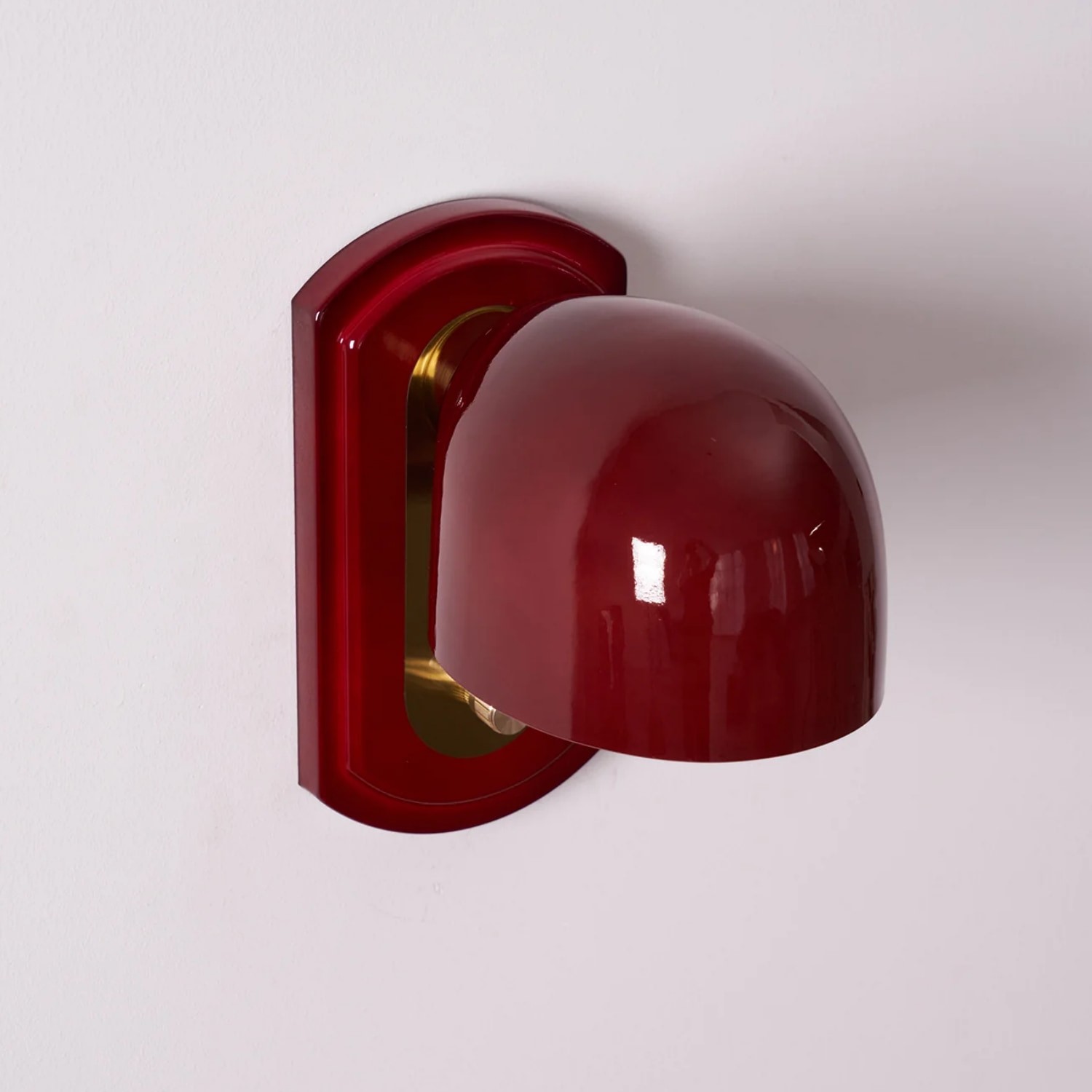 Livessa Moderne Wandlamp – Sculpturale Wandlamp met Glazen Kap voor Slaapkamer of Woonkamer HL2330