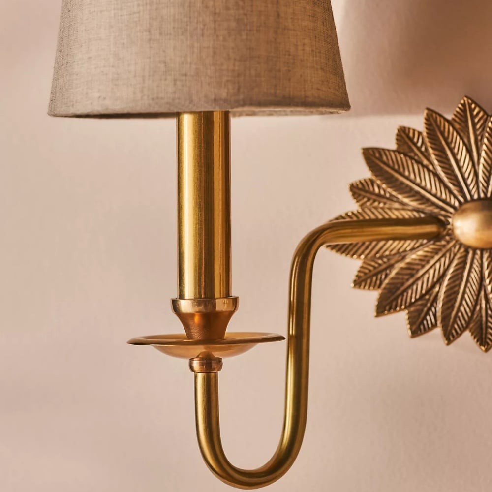 Duova dubbele wandlamp - Antiek messing metaal en linnen kappen voor slaapkamer of studeerkamer HL1896