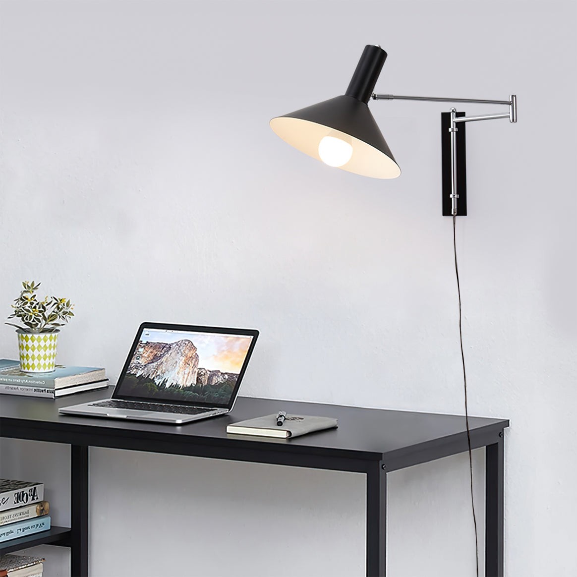 Anvia Plug In Wandlamp HL1024