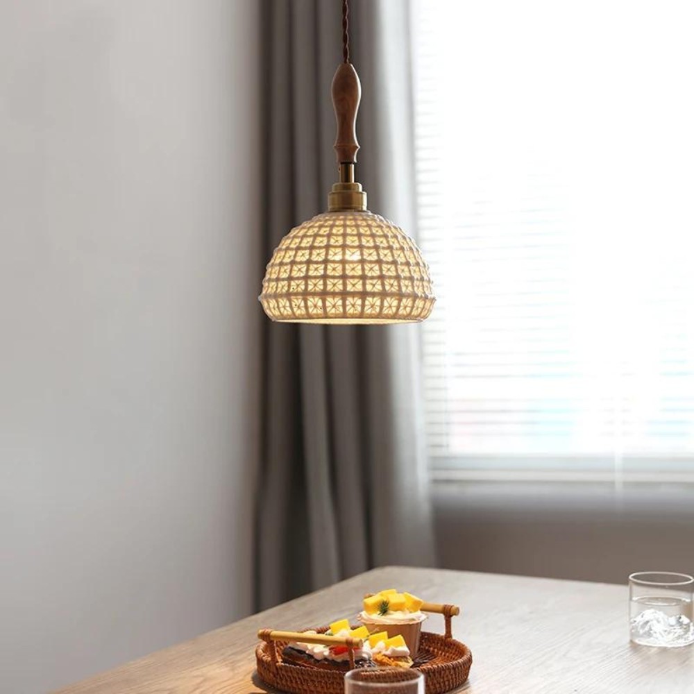 De keramische hanglamp met vlechtwerk HL3420