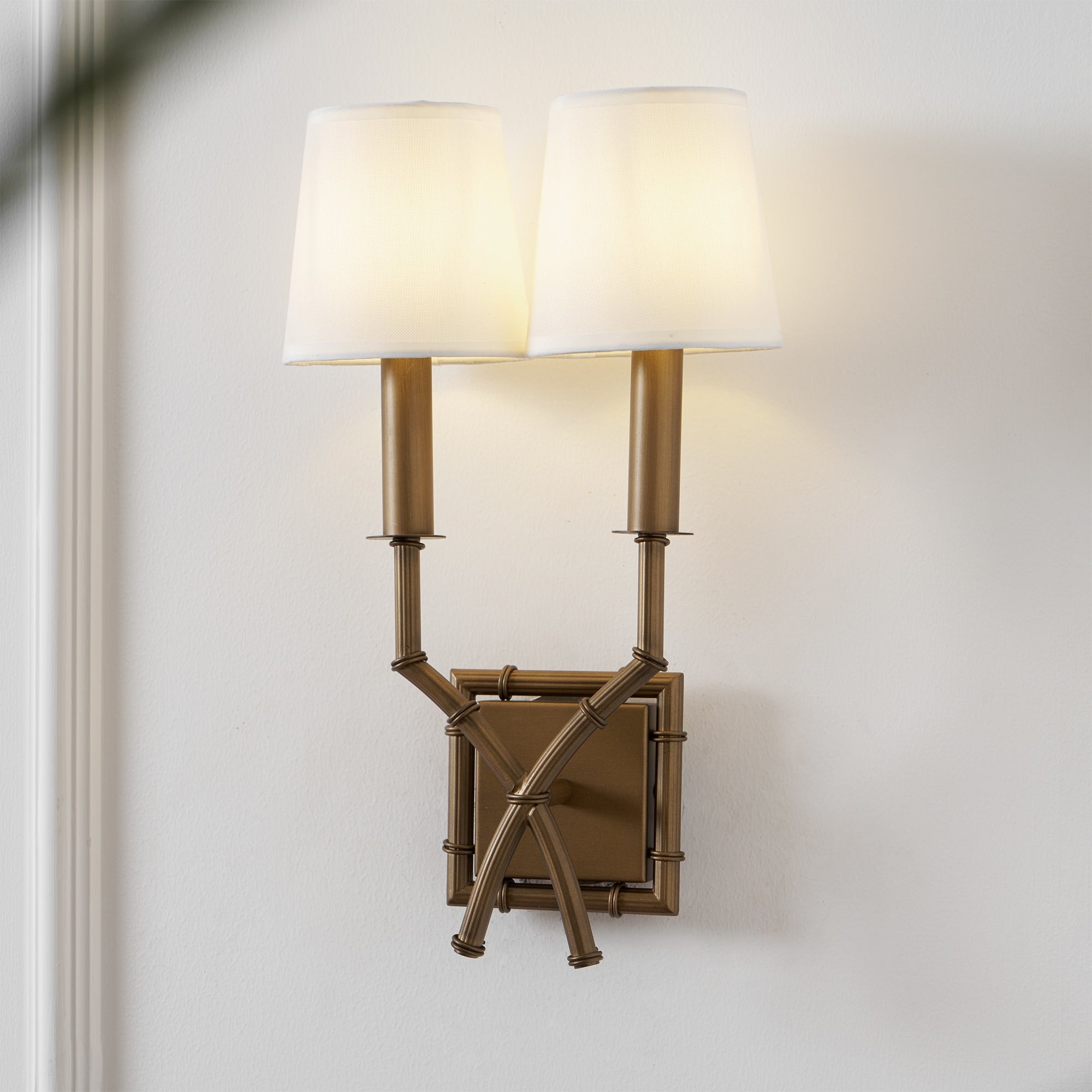Dubbele bamboe wandlamp HL3139