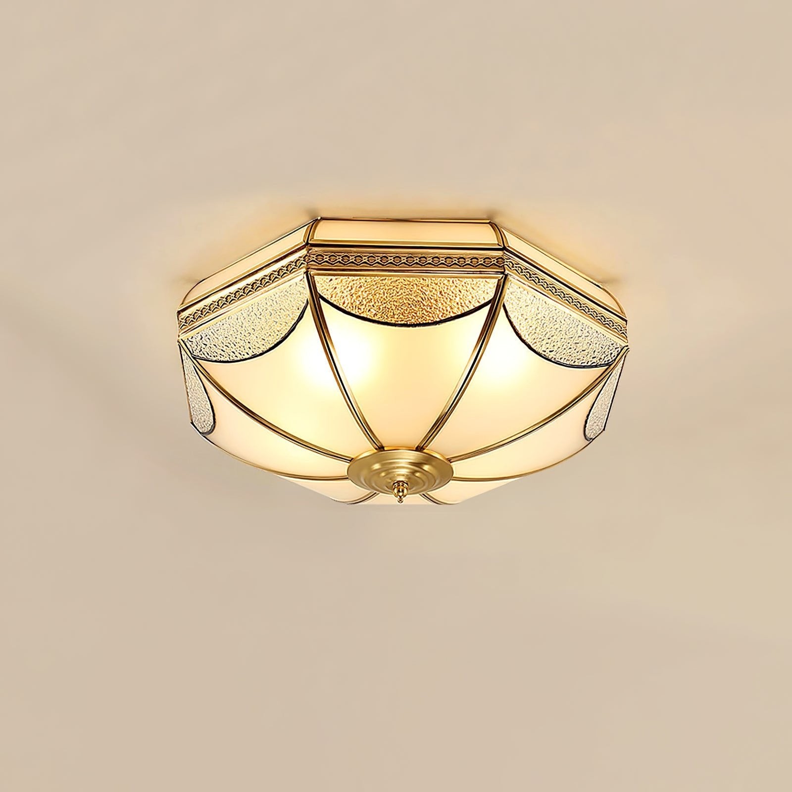 Plafondlamp in de vorm van een koepel in pakhuisvorm HL834