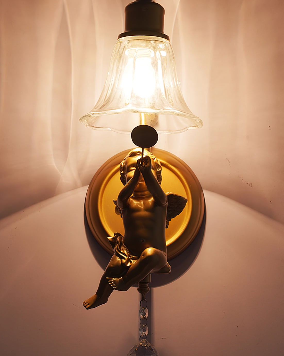 Kunstengel Wandlamp HL1133