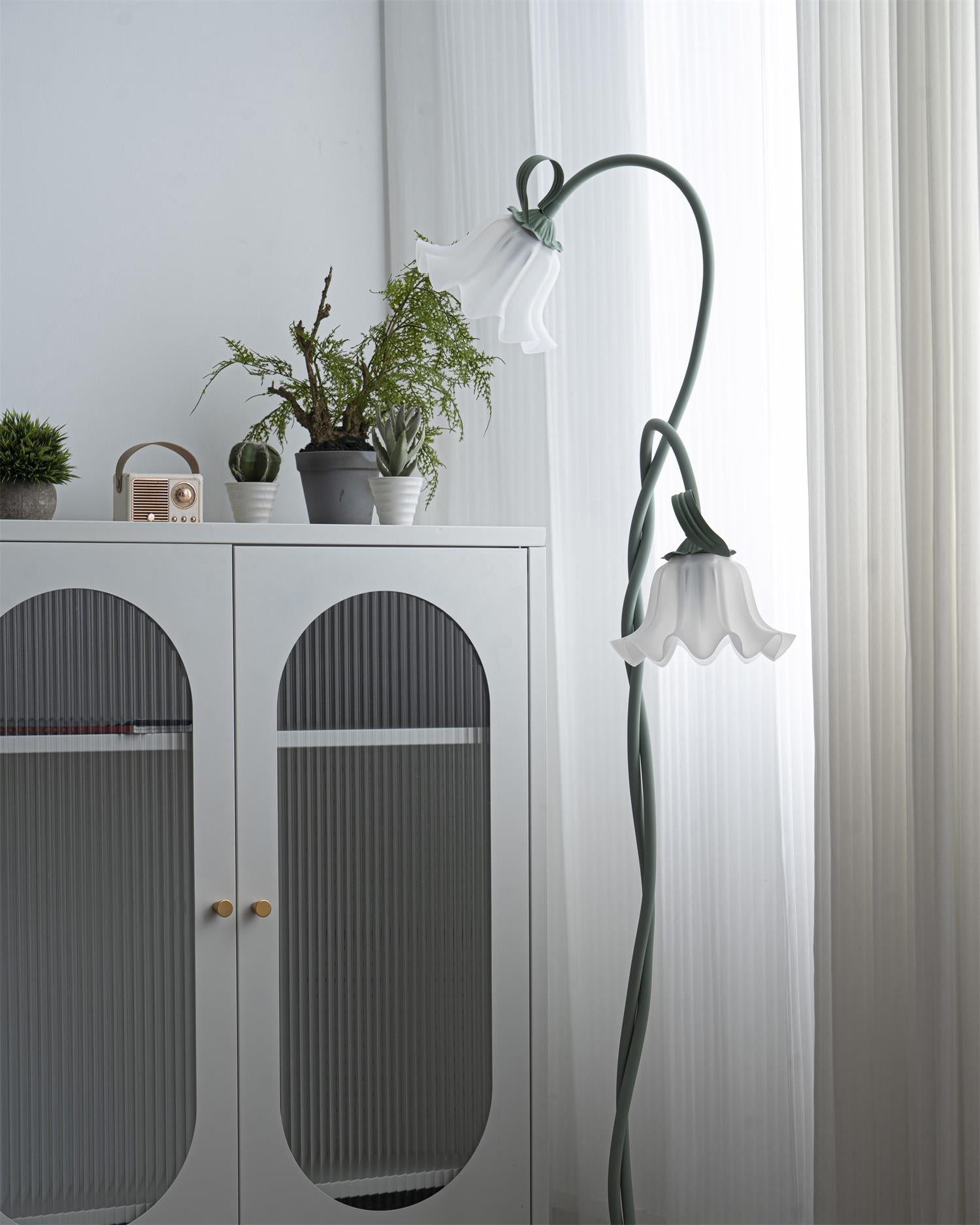 Creatieve multi-kops wikkelbloemvormige vloerlamp HL403
